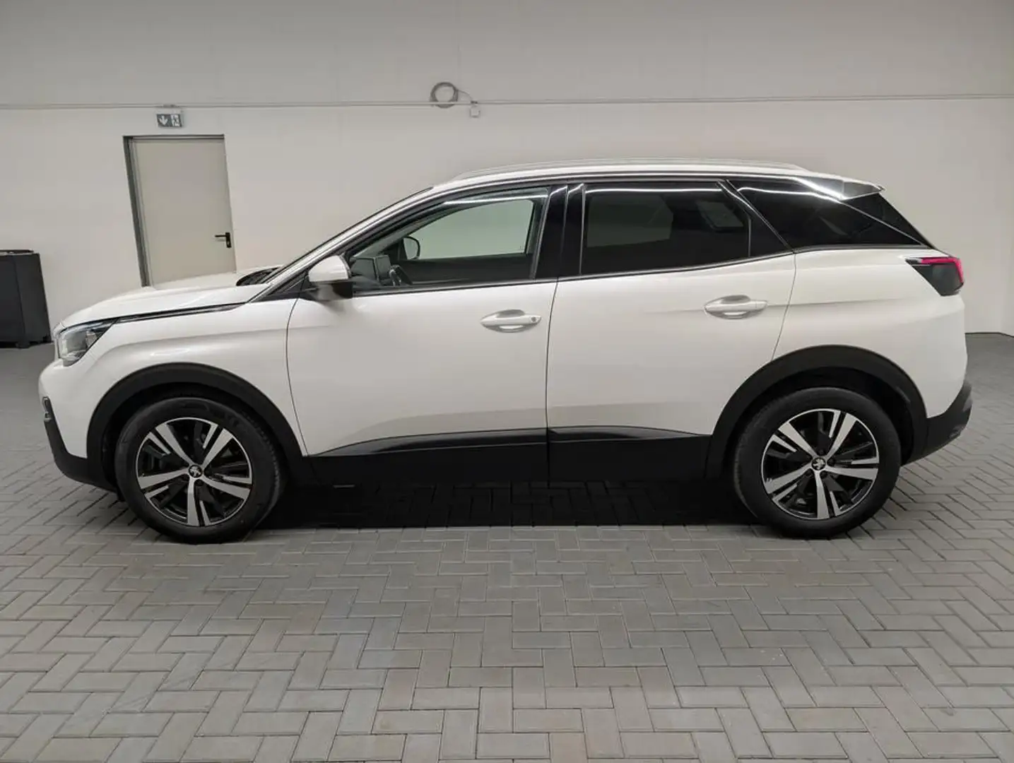 Peugeot 3008 Active Carplay/SHZ/PDC/Tempom./18 LM Weiß - 2