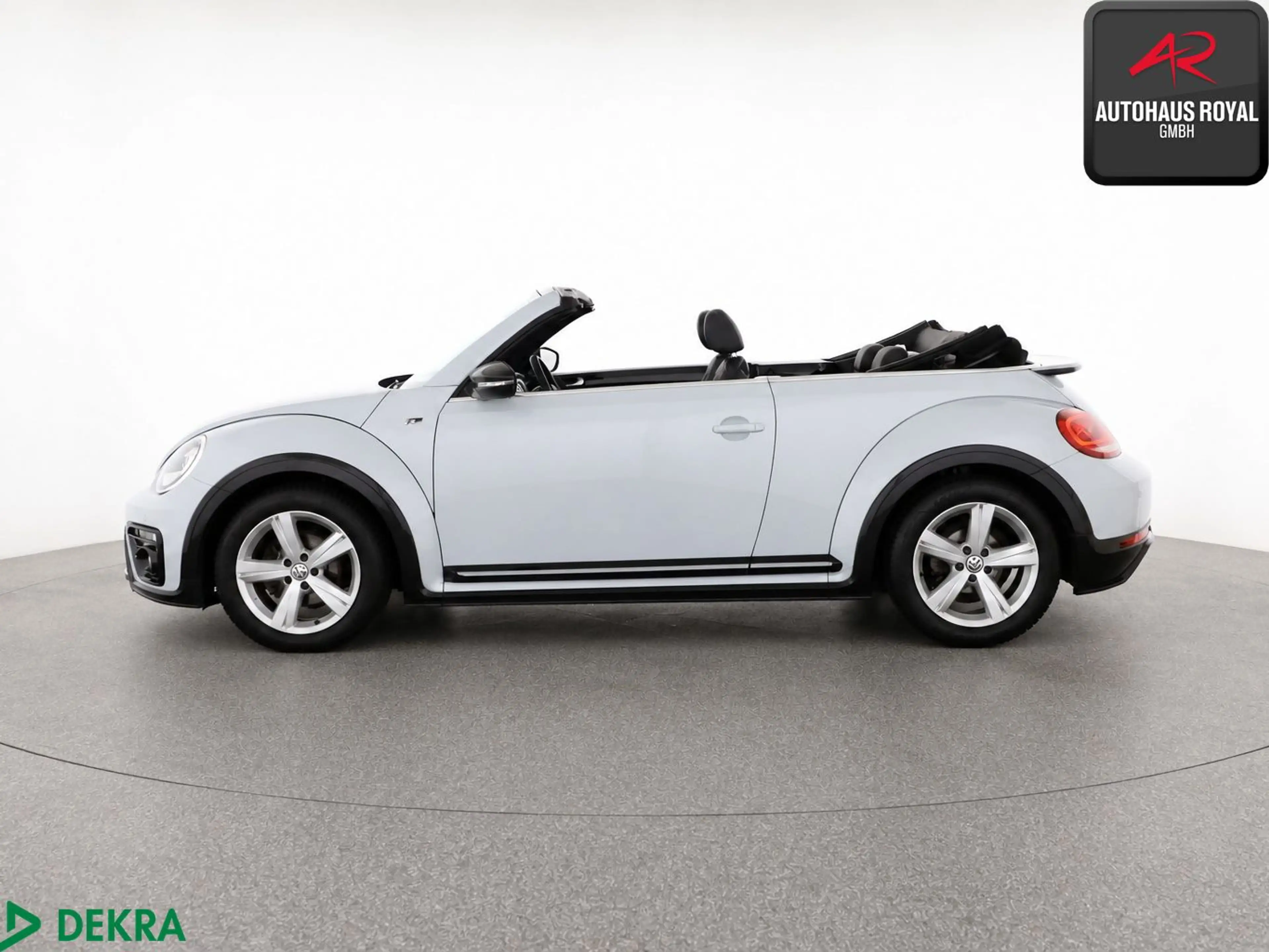Volkswagen Beetle Cabrio 1.4 TSI FENDER,CARPLAY,KAMERA,2.HD — photo 2