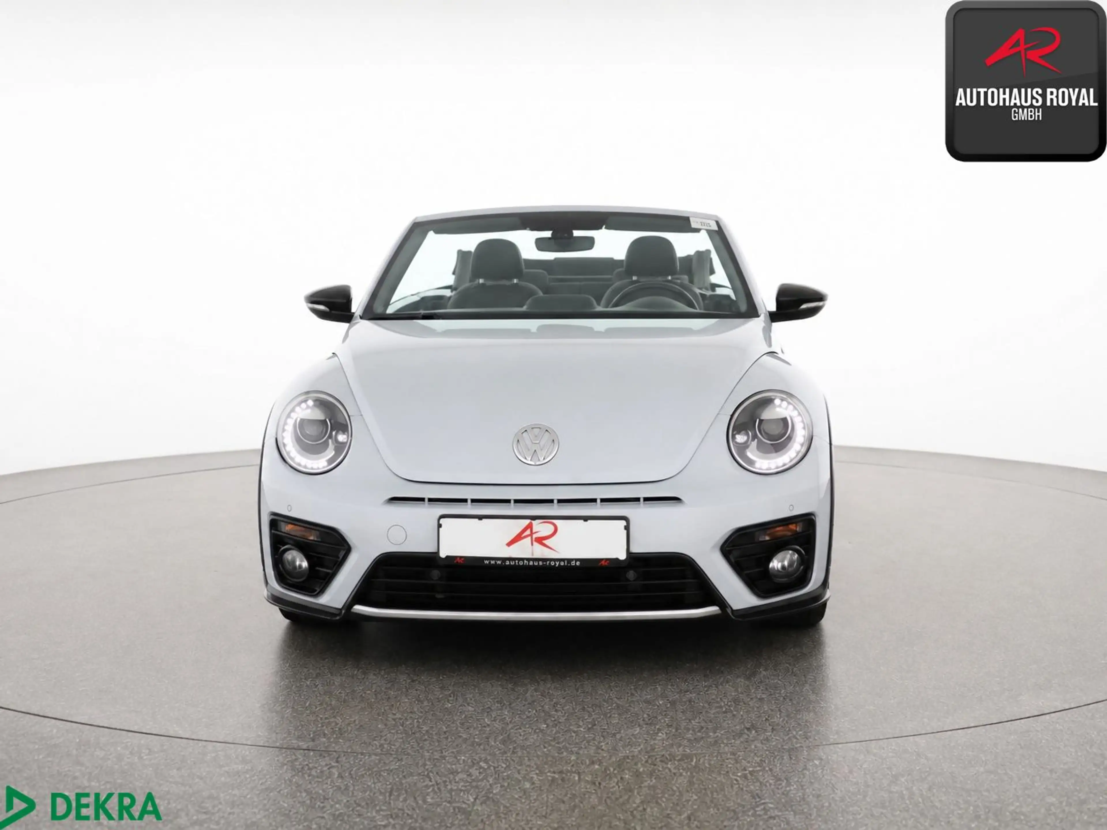 Volkswagen Beetle Cabrio 1.4 TSI FENDER,CARPLAY,KAMERA,2.HD — photo 8