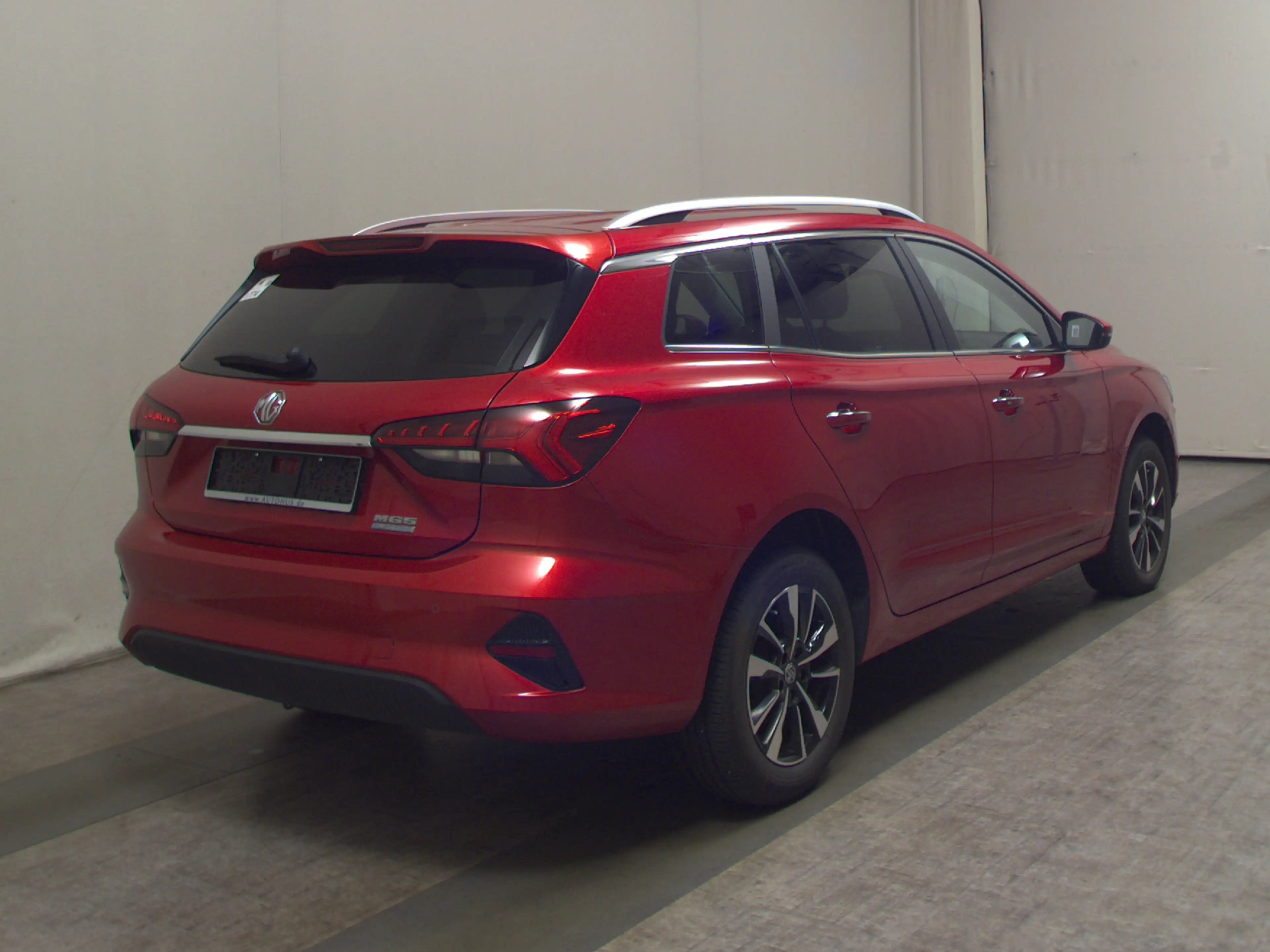 MG MG5 NAVI KLIMA RADIO TEMPO MFL SHZ VC PDC DAB KAMERA LED AHK RFK — photo 4
