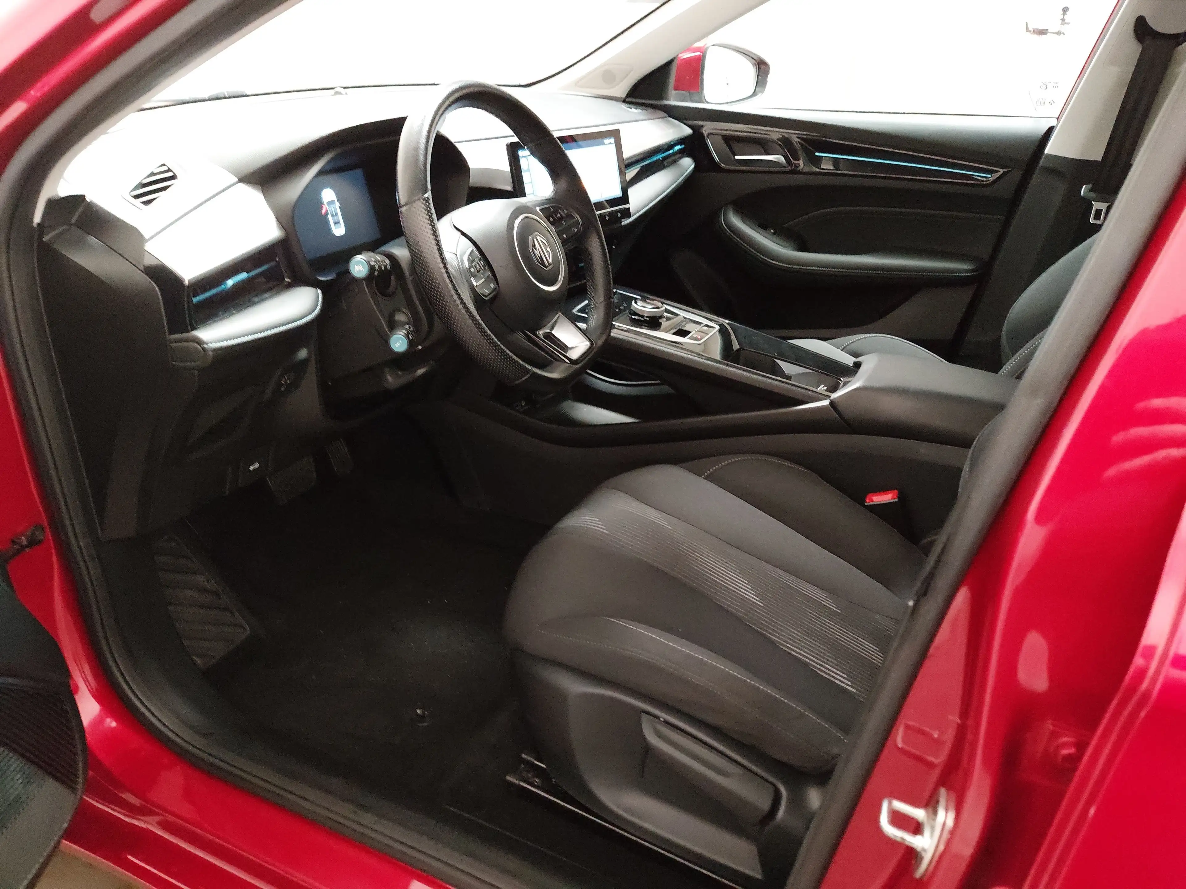 MG MG5 NAVI KLIMA RADIO TEMPO MFL SHZ VC PDC DAB KAMERA LED AHK RFK — photo 6