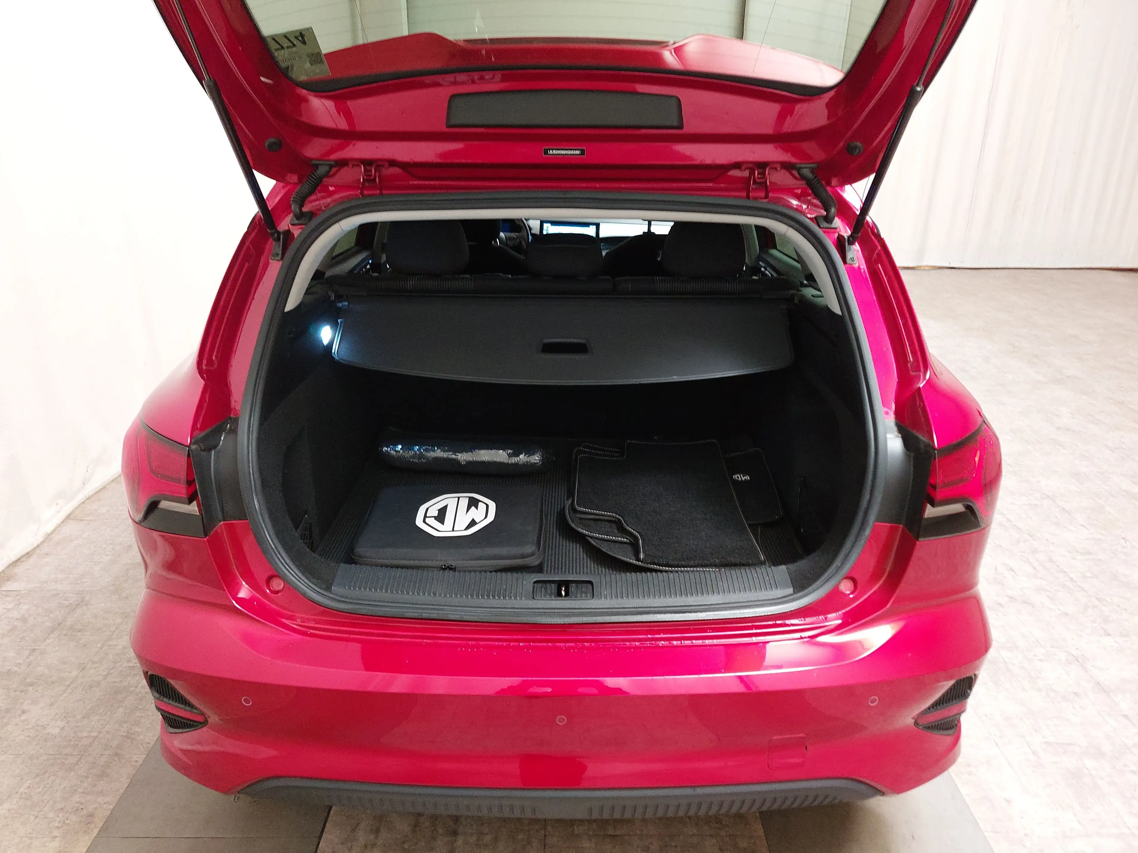MG MG5 NAVI KLIMA RADIO TEMPO MFL SHZ VC PDC DAB KAMERA LED AHK RFK — photo 15