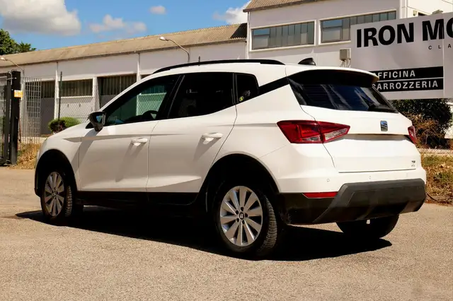 SEAT Arona Arona 2017 1.0 tgi Xcellence 90cv