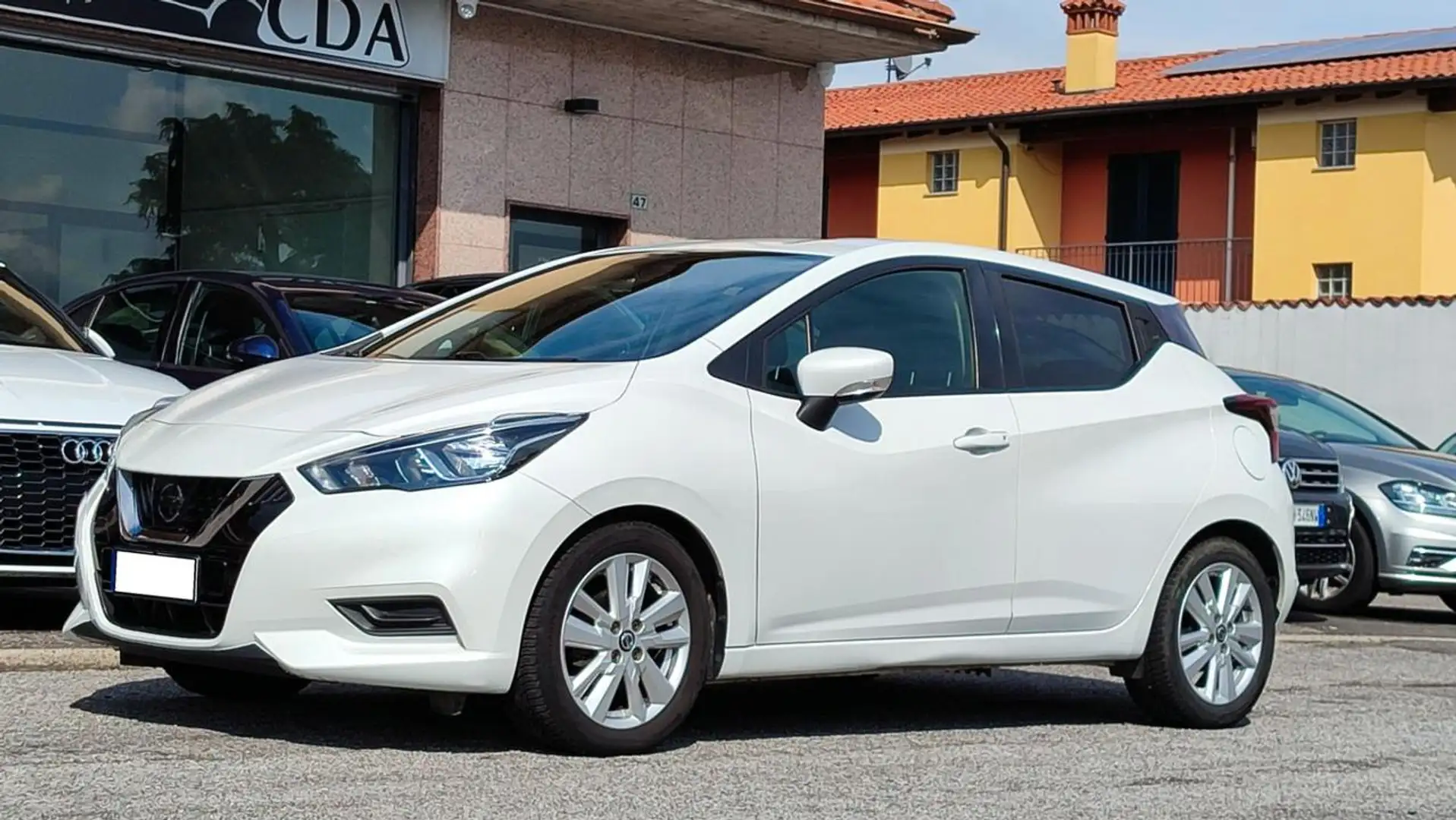 Nissan Micra 1.0L 101cv 5 porte Acenta NEOPATENTATO Bianco - 1