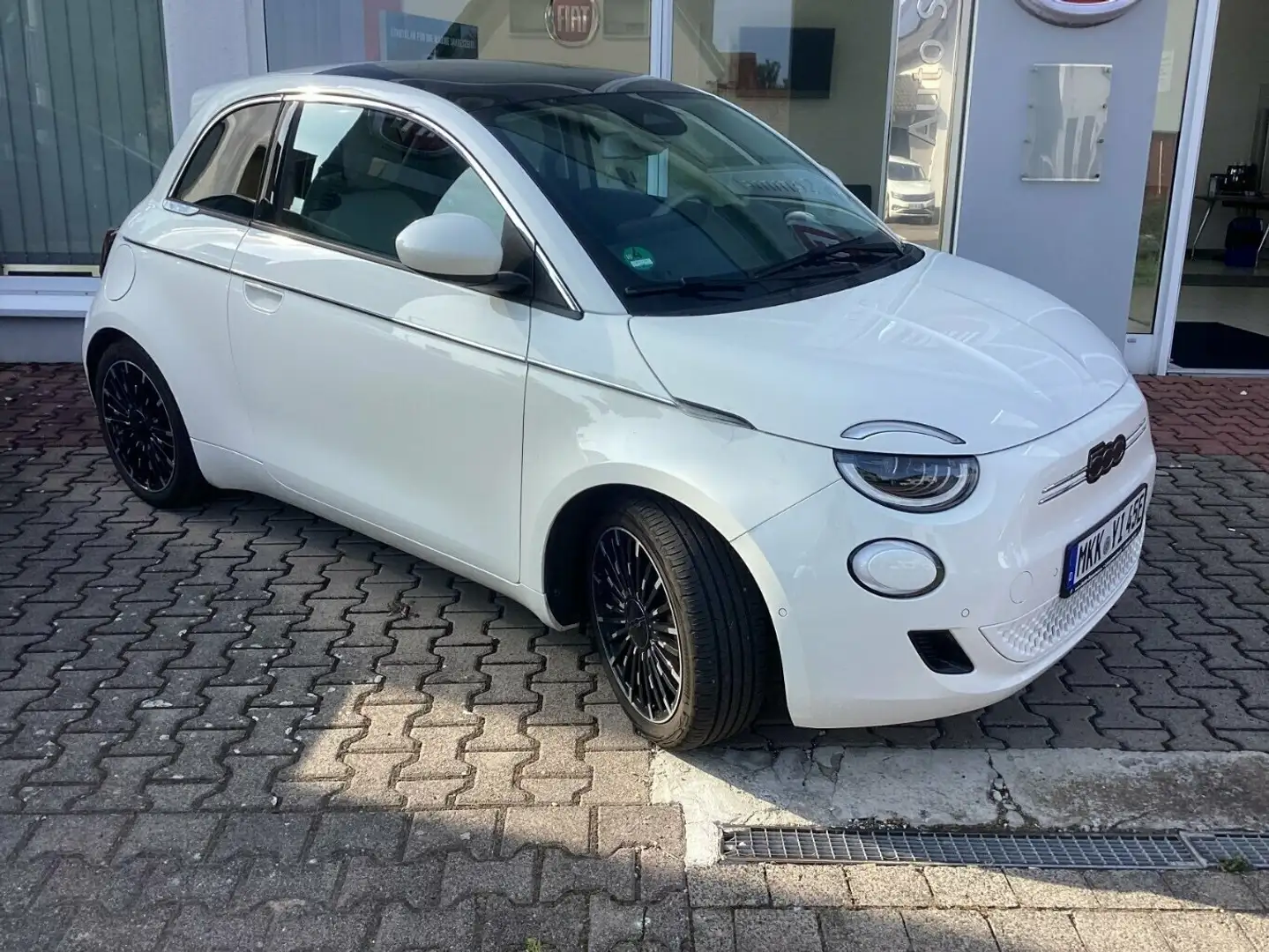 Fiat 500e La Prima by Bocelli MJ23 Weiß - 2