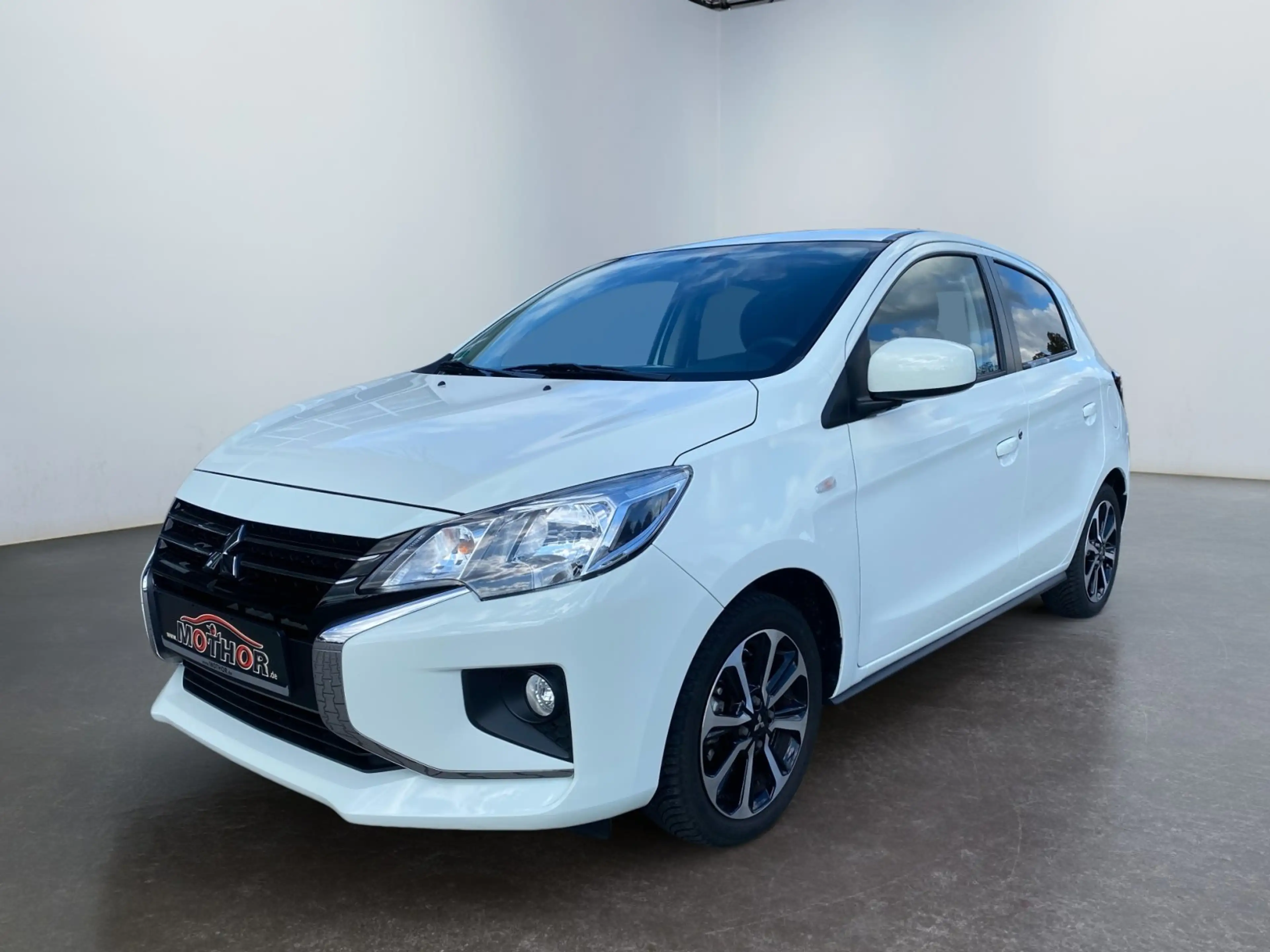 Mitsubishi Space Star Select+ 1.2 MIVEC Tempomat Sitzhzg. — photo 2