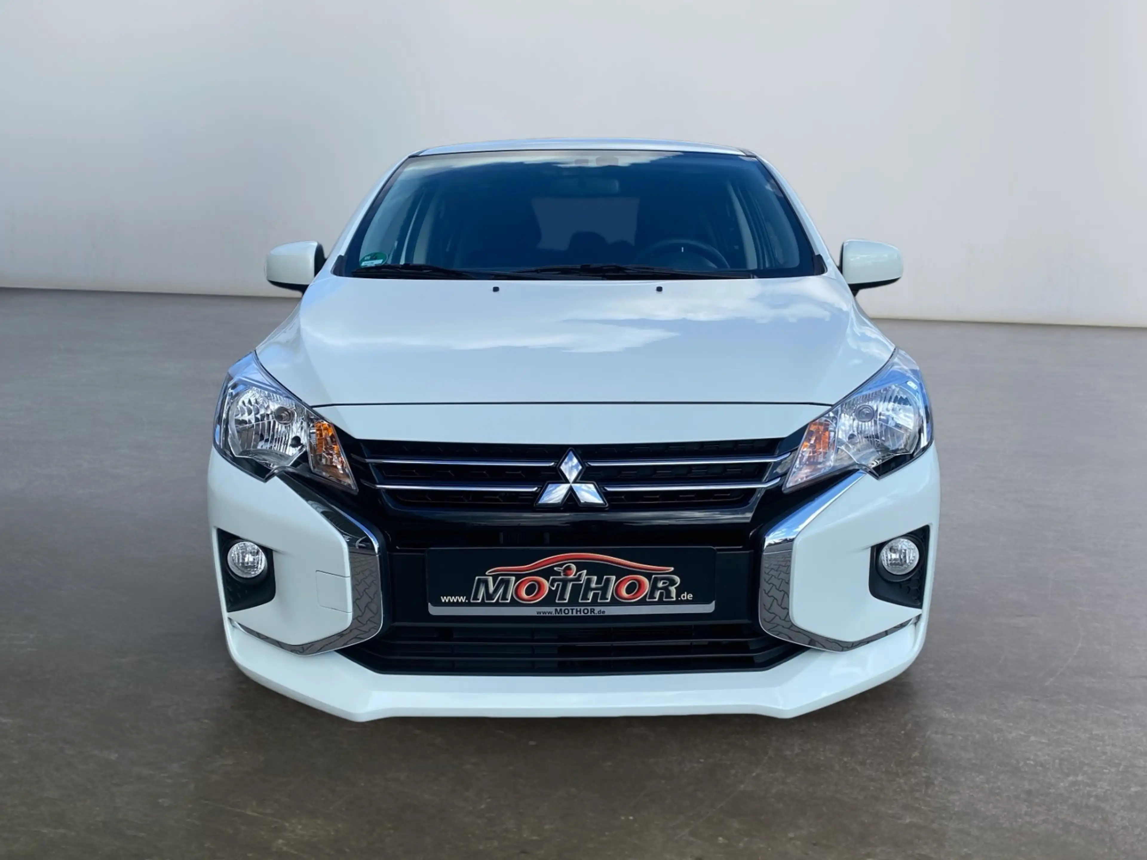 Mitsubishi Space Star Select+ 1.2 MIVEC Tempomat Sitzhzg. — photo 6