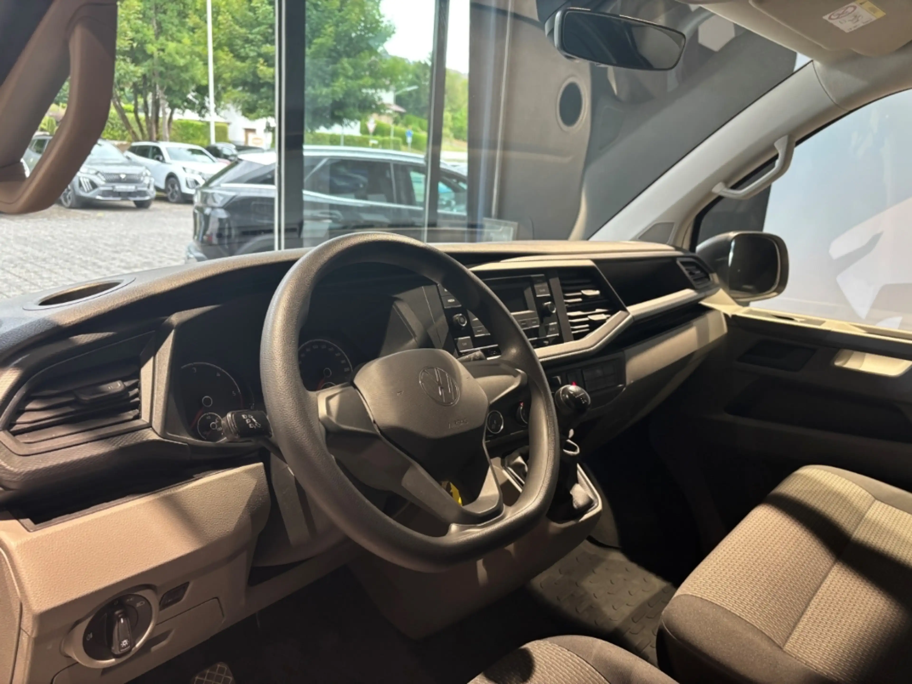 Volkswagen T6.1 Transporter Kasten SITZHEIZUNG KLIMA PDC — photo 14