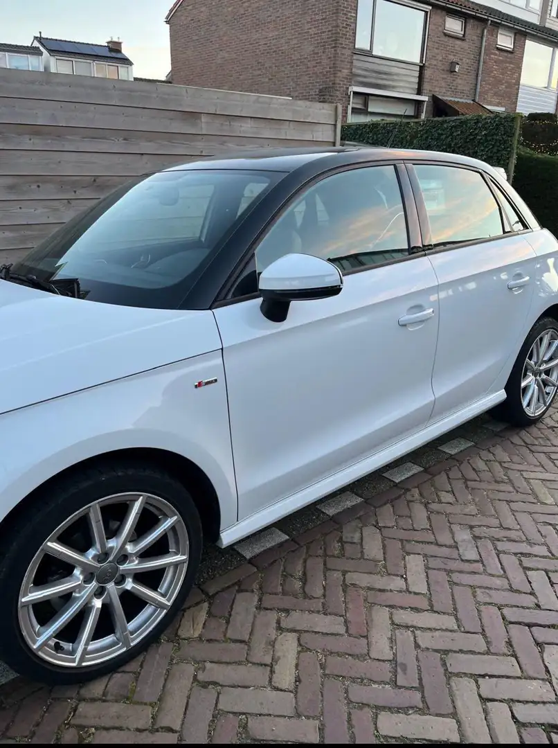 Audi A1 Sportback 1.0 TFSI Sport S line Edition 95 PK | Ai Blanc - 2