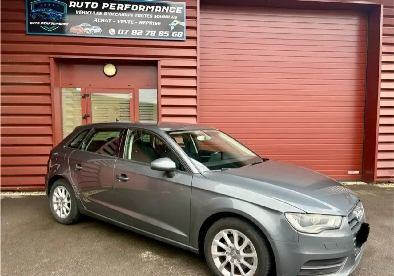 Audi A3 1.6 tdi 105cv climatisation gps regulate