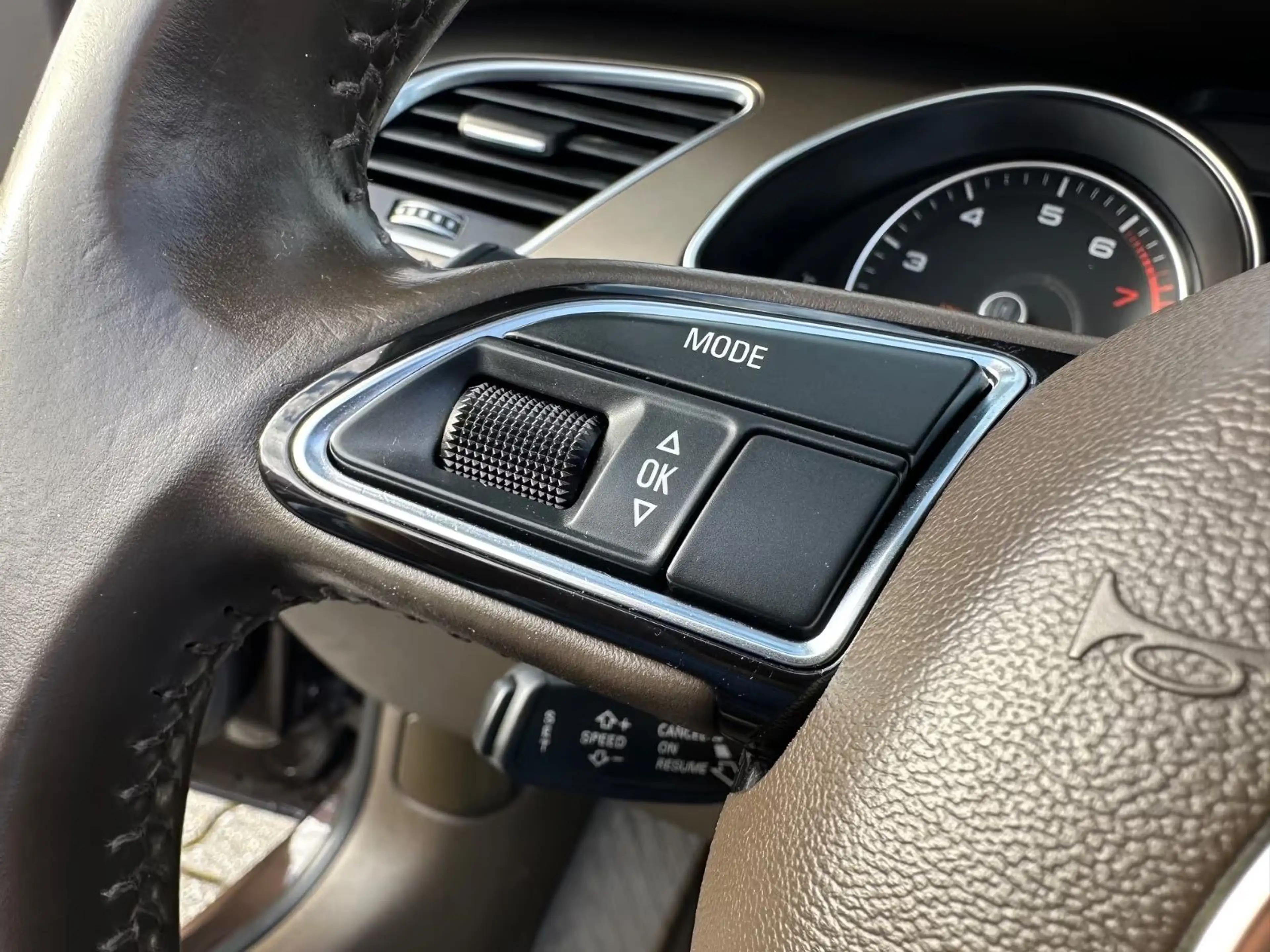 Audi A5 Cabrio 1.8 TFSI Aut. S-Line Bi-Xen LEDER Keyl — photo 33