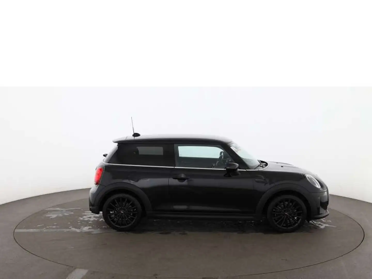 MINI Cooper Classic Trim 1.5 Aut LED LEDER TEMPOMAT Schwarz - 2