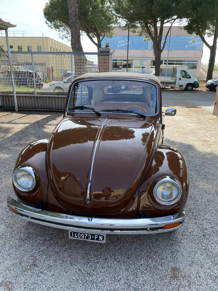 Volkswagen Maggiolino Cabrio, foto 2