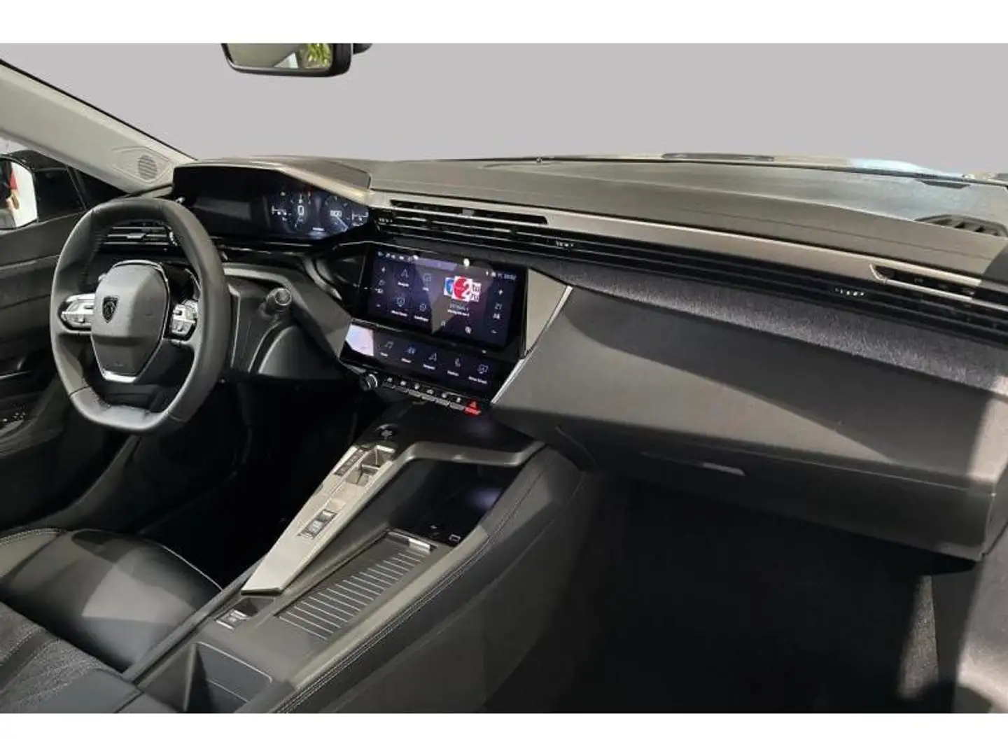 Peugeot 408 Allure Pack 1.2 Benz 130 S Grijs - 2