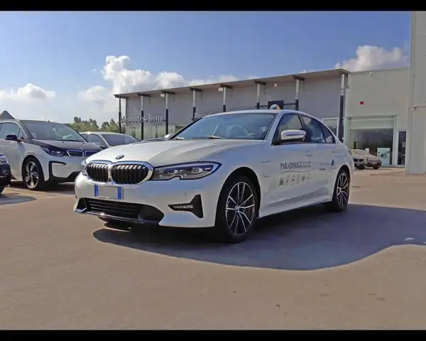 BMW 330 330e MSPORT - 184CV | 2020 AUTO