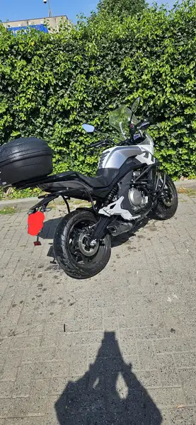 CFMOTO 650 MT - foto 5