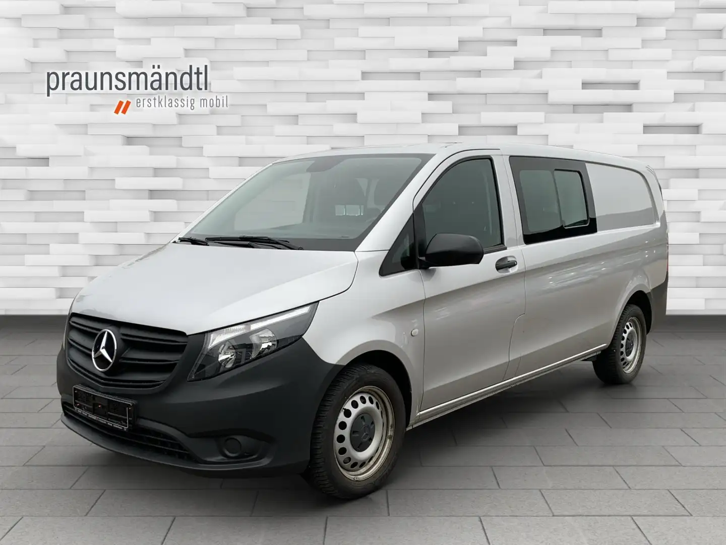 Mercedes-Benz Vito 116 CDI Mixto extralg 6-s. AHK Klima Kamera Silber - 1