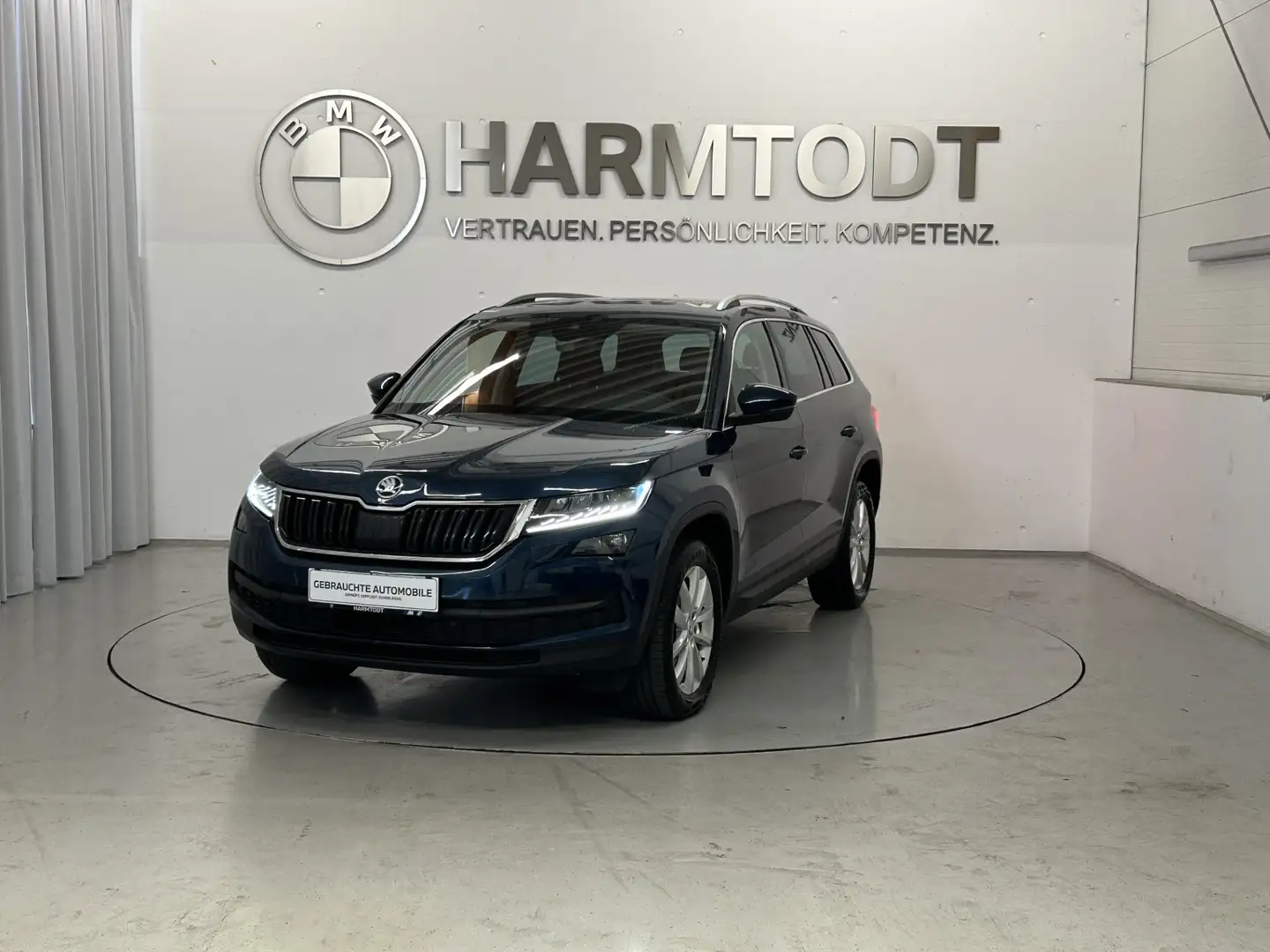 Skoda Kodiaq 2,0 TDI *Style SC DSG* Blau - 2