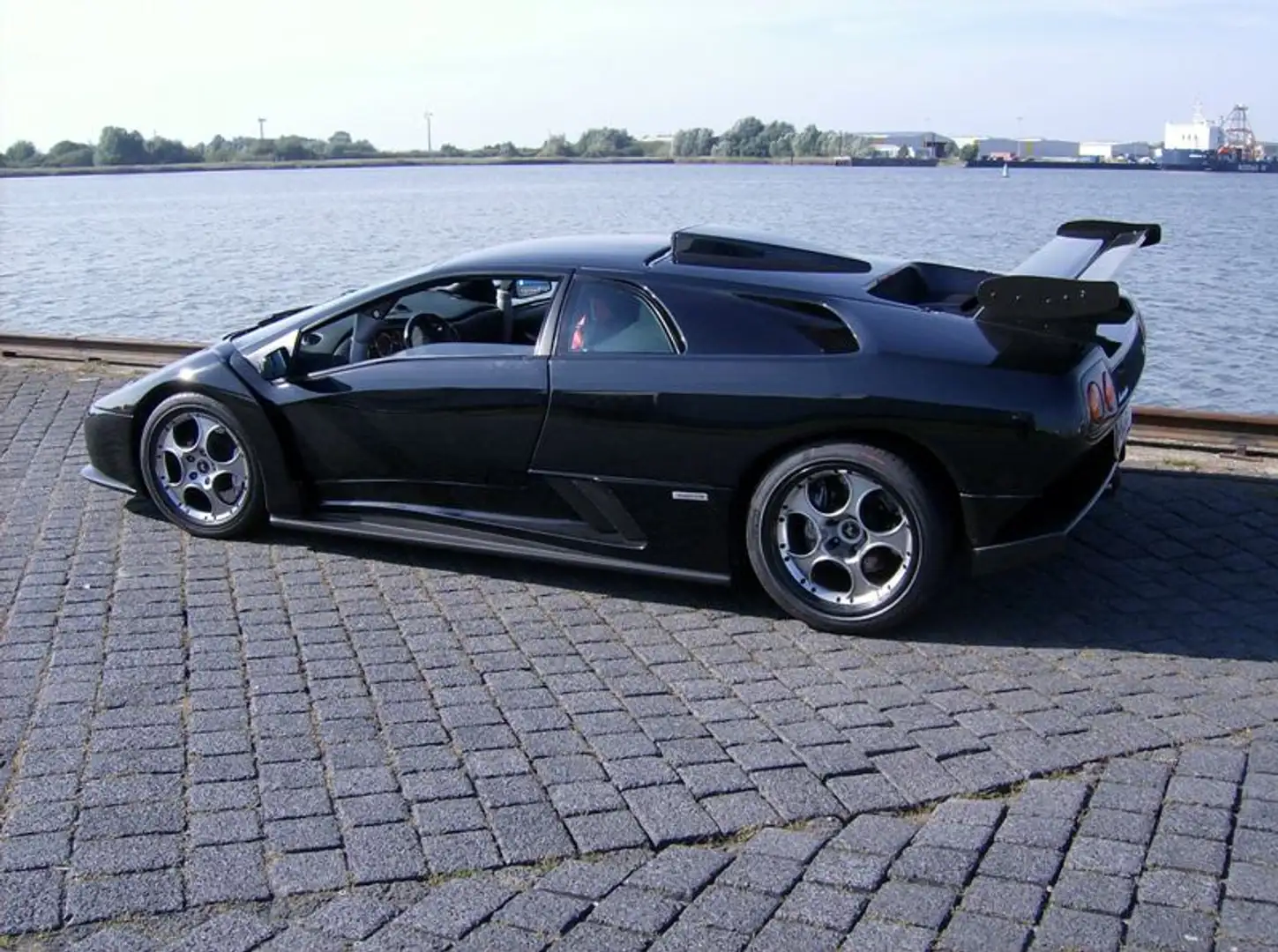 Lamborghini Diablo GT Schwarz - 2