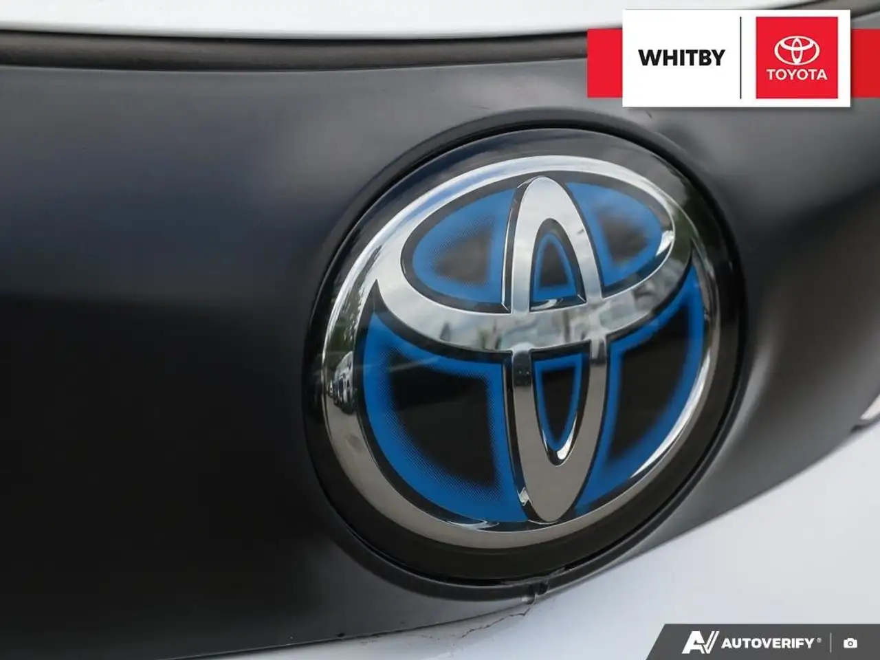 Toyota Sienna снимка Toyota Sienna