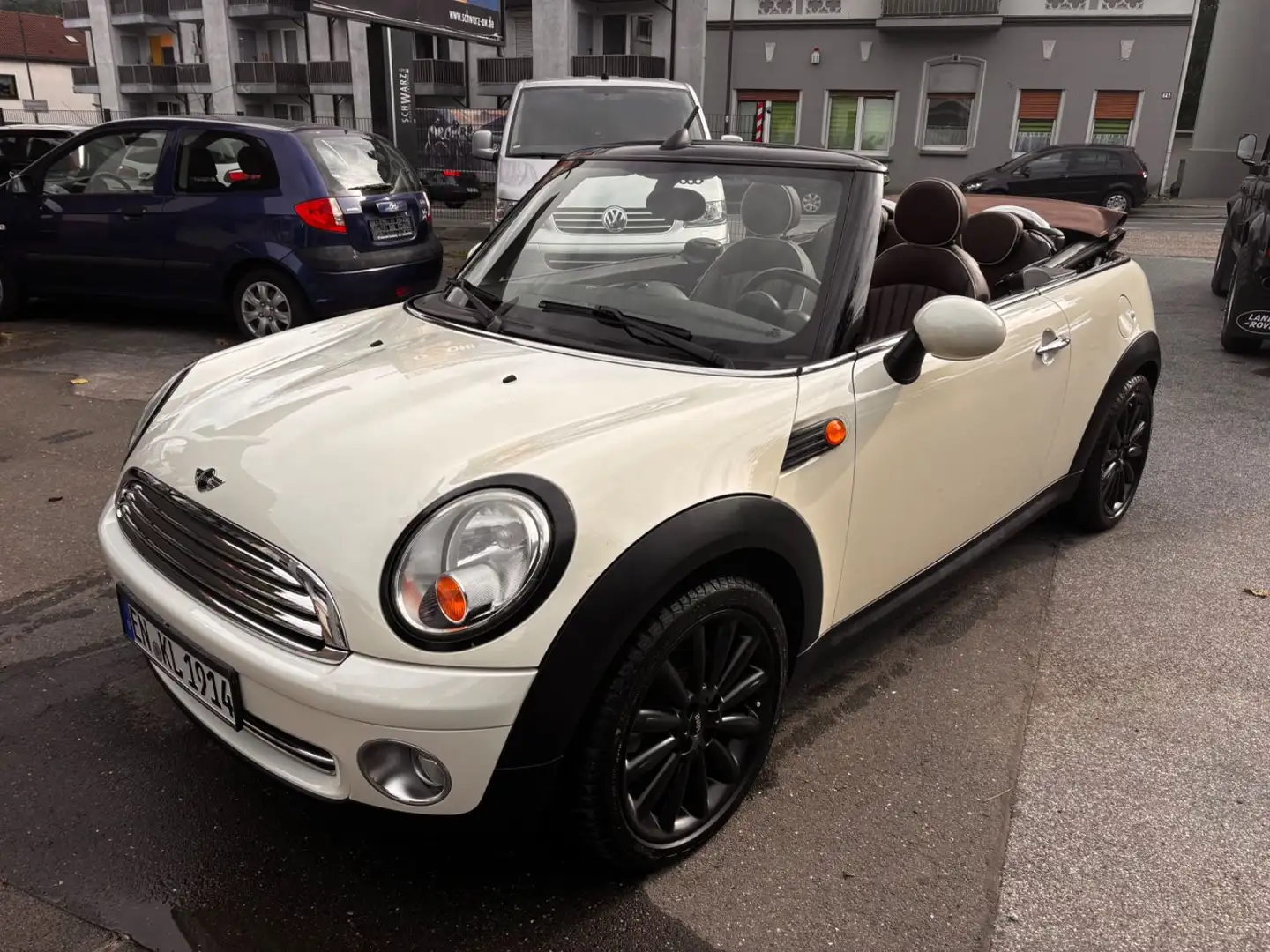 MINI Cooper Cabrio Beige - 1