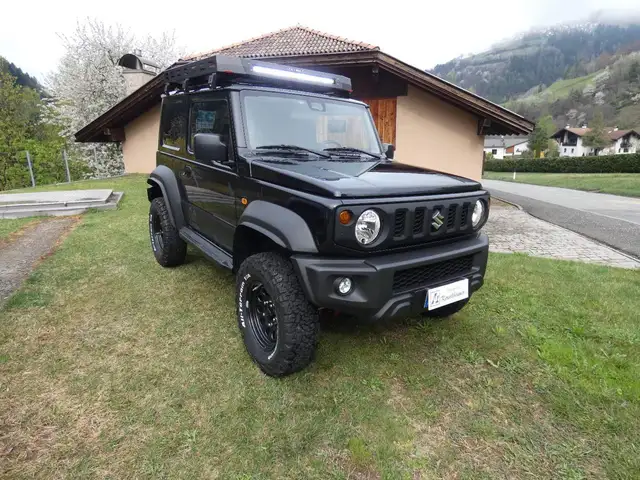 Suzuki Jimny 1.5 5MT PRO (N1)
