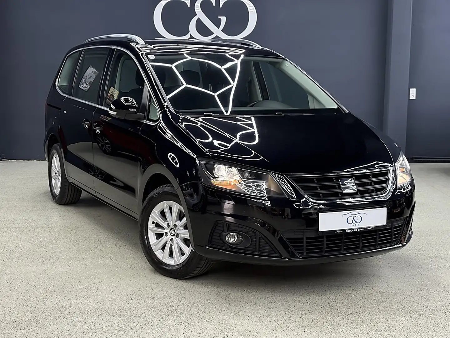 SEAT Alhambra Executive 1,4 TSI DSG Schwarz - 1