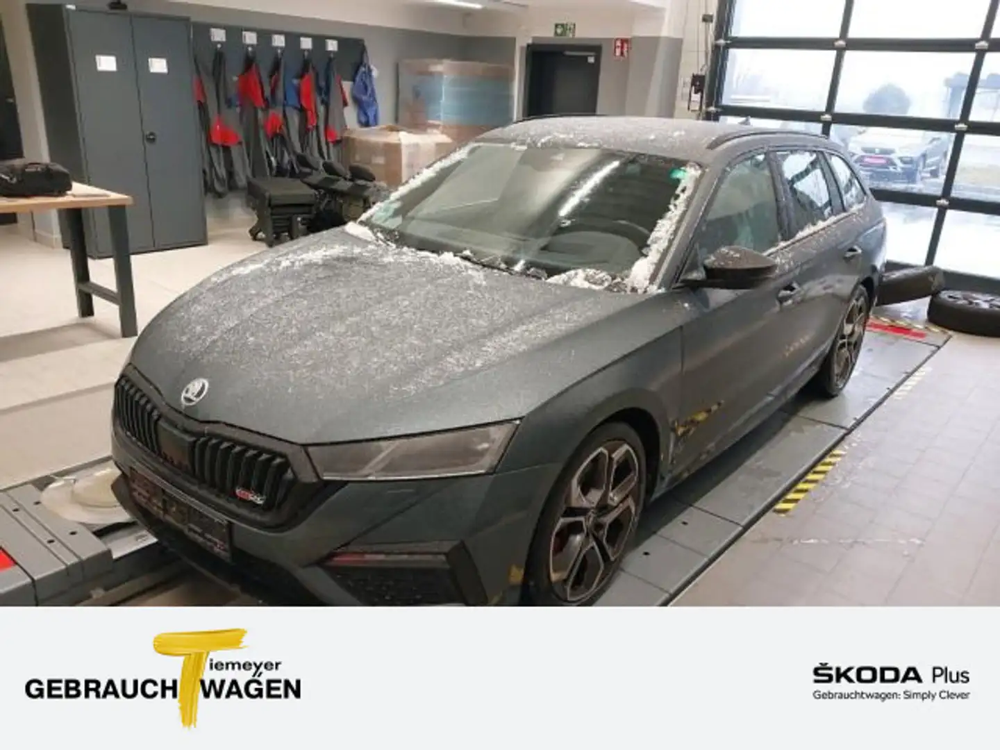 Skoda Octavia Combi 2.0 TSI DSG RS PLUS MATRIX LM19 Grau - 1