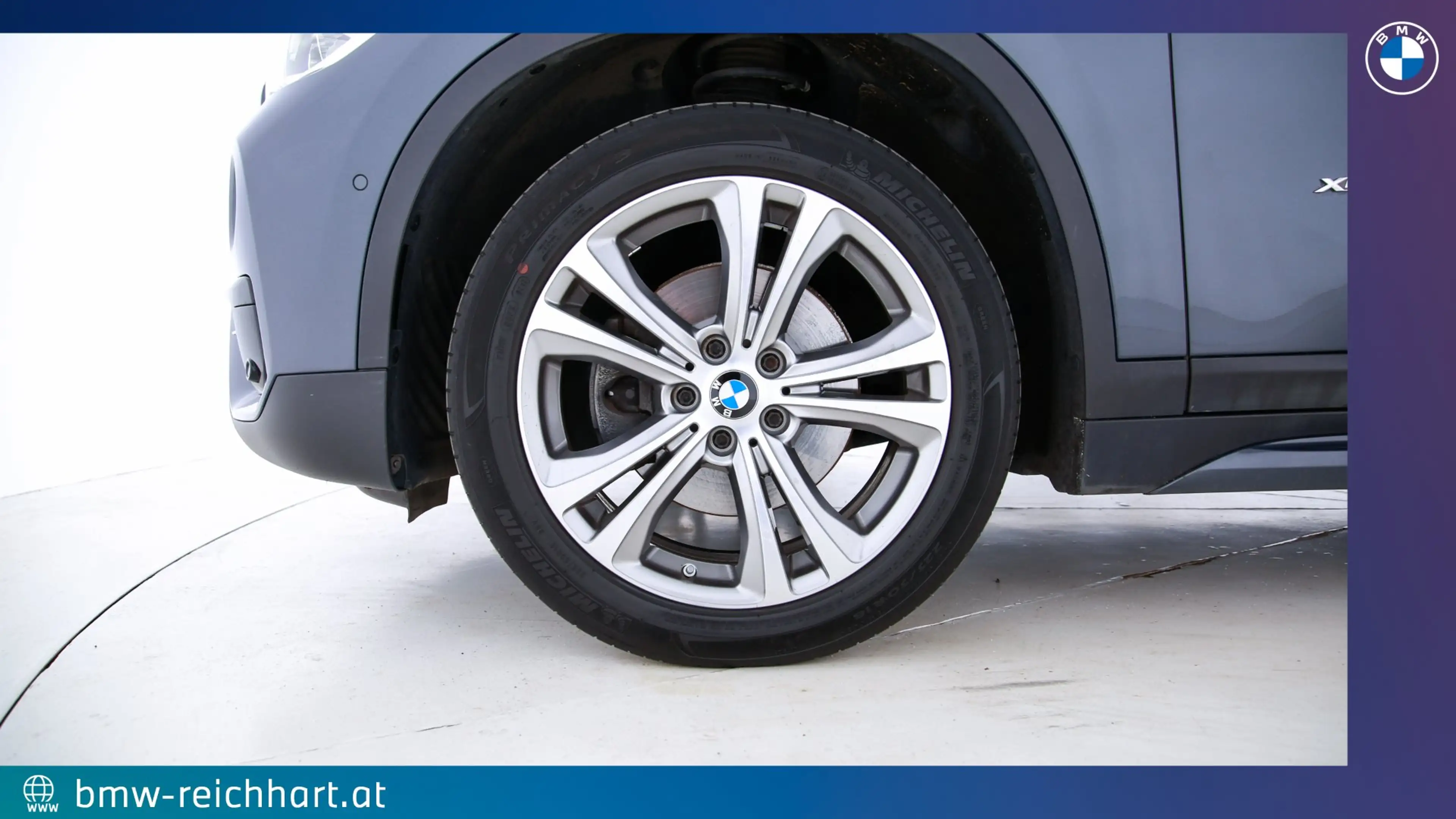 BMW X1 xDrive18d — photo 14
