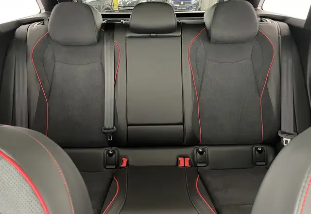 Volkswagen ID.7 Tourer GTX 4MOTION 250 kW Business Ansicht 34