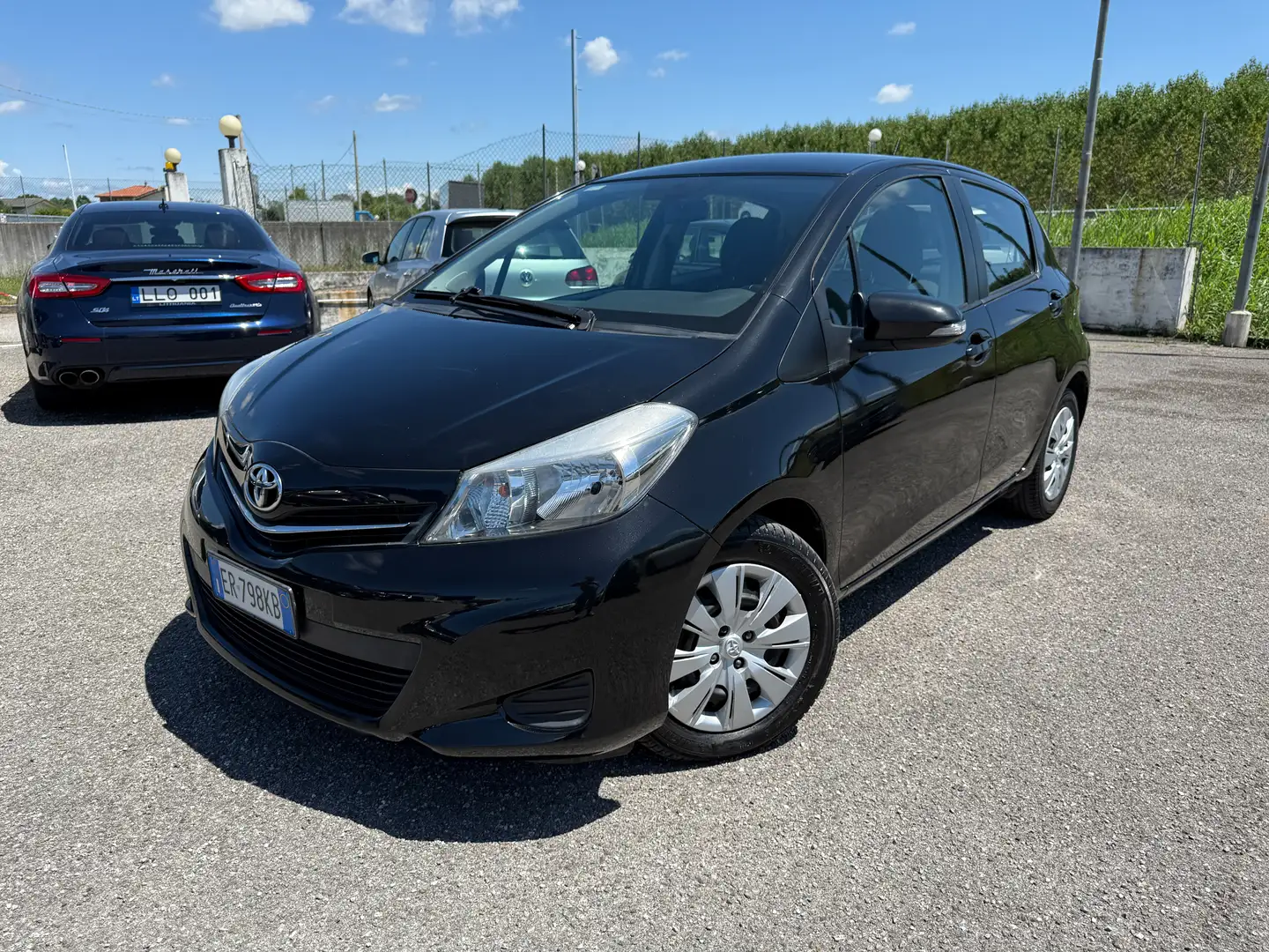 Toyota Yaris Yaris 5p 1.0 Active Km 105.300!!! Noir - 1