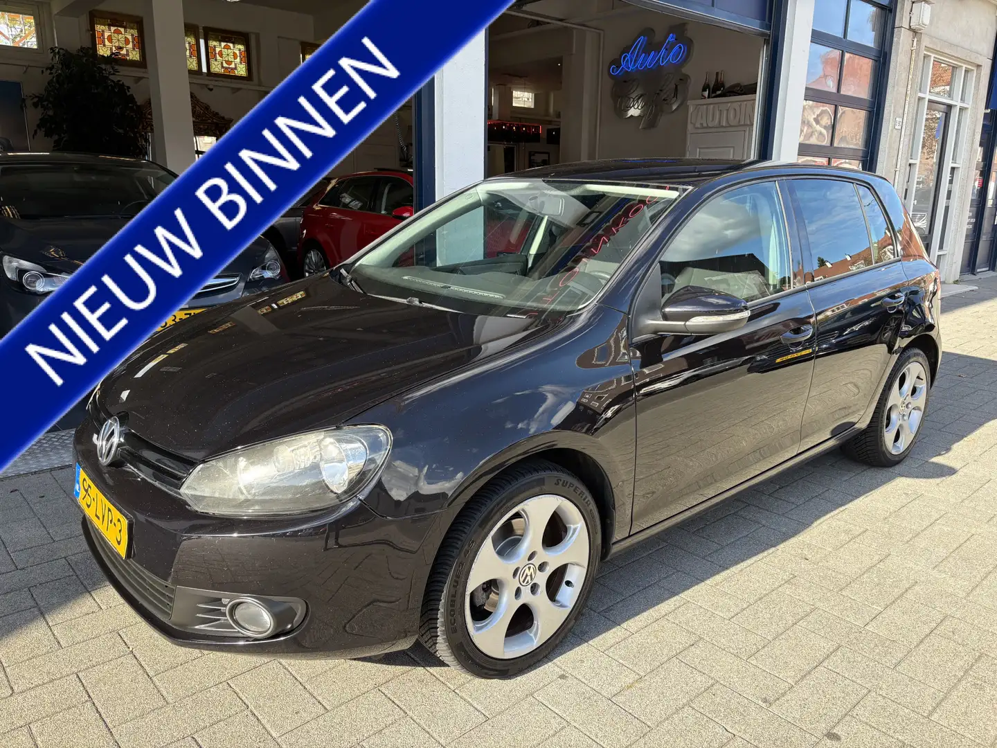 Volkswagen Golf 1.2 TSI Tour AIRCO/CRUISE/NW APK 09-2026 Noir - 1