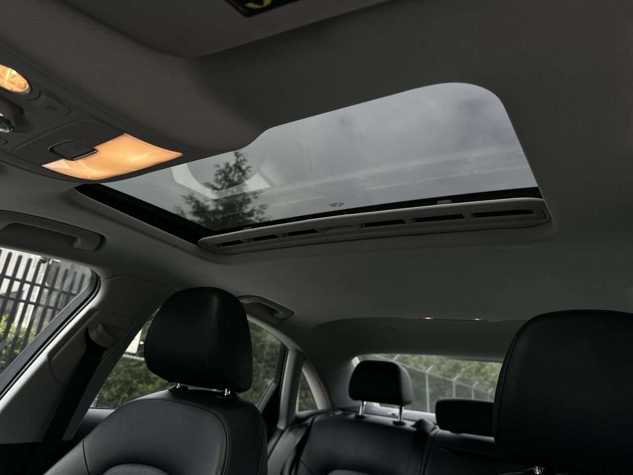 2014 Audi A4 Heated Leather! AWD! Low Low kms! thumb 28