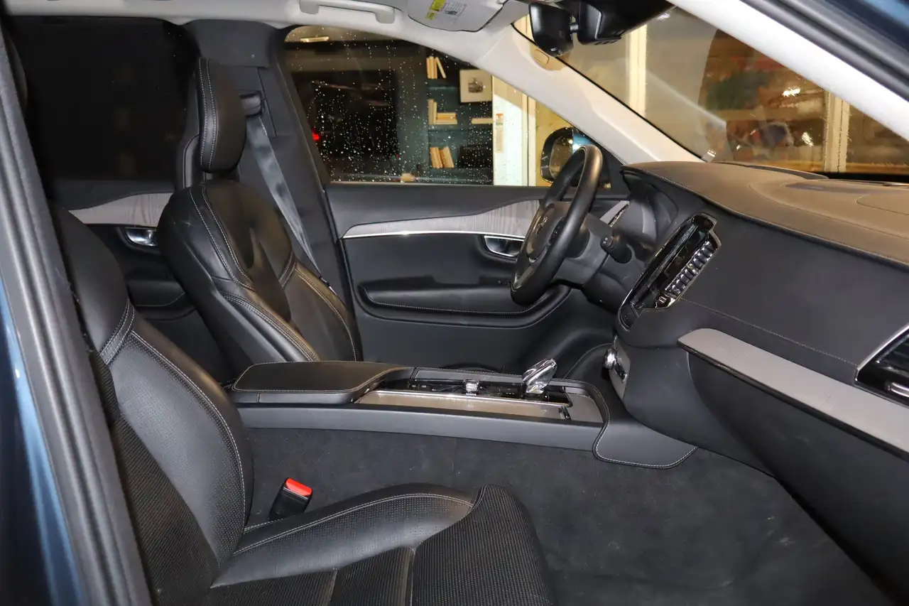 Volvo XC90 снимка Volvo XC90
