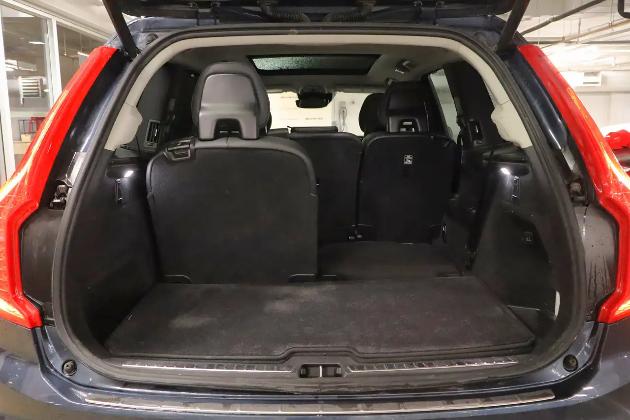 Volvo XC90 снимка Volvo XC90