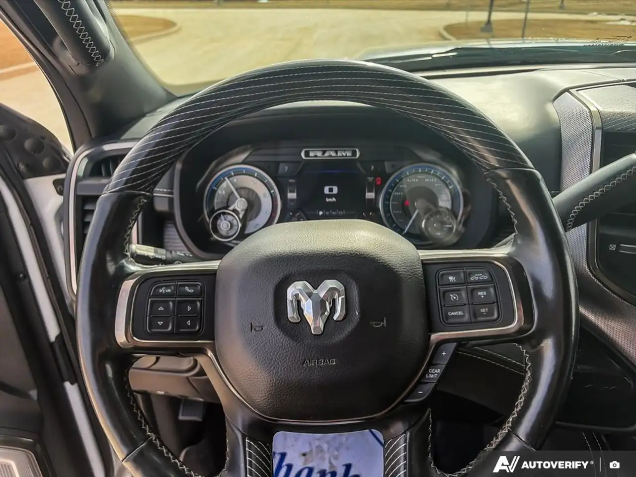 RAM 2500 снимка RAM 2500