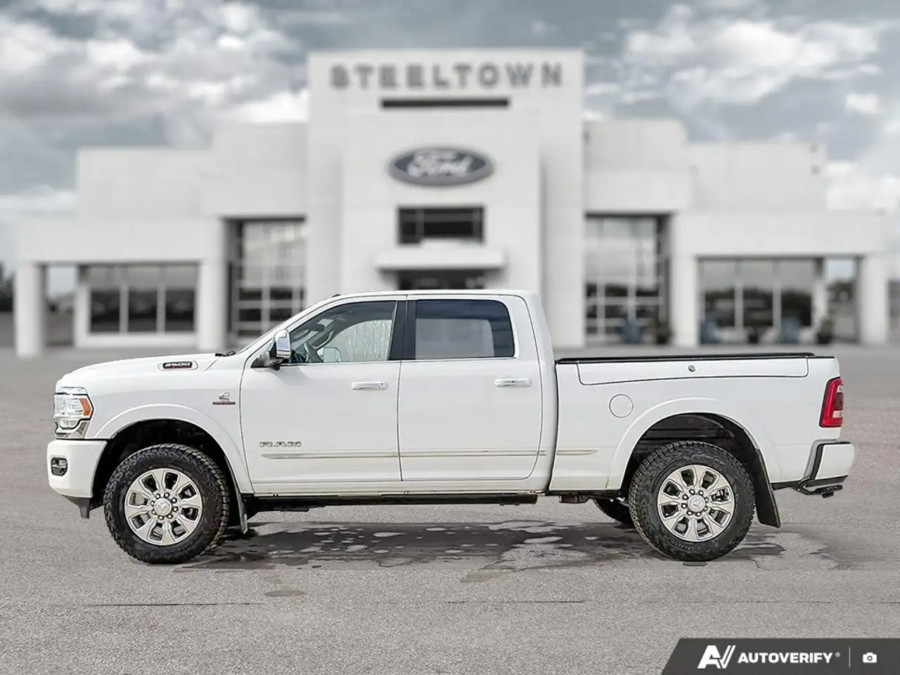 RAM 2500 снимка RAM 2500