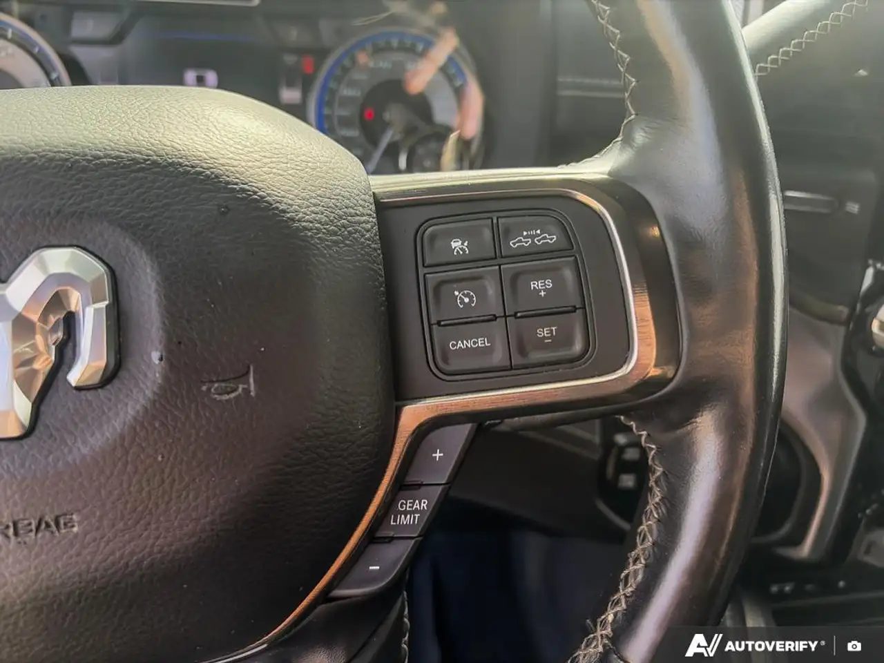 RAM 2500 снимка RAM 2500