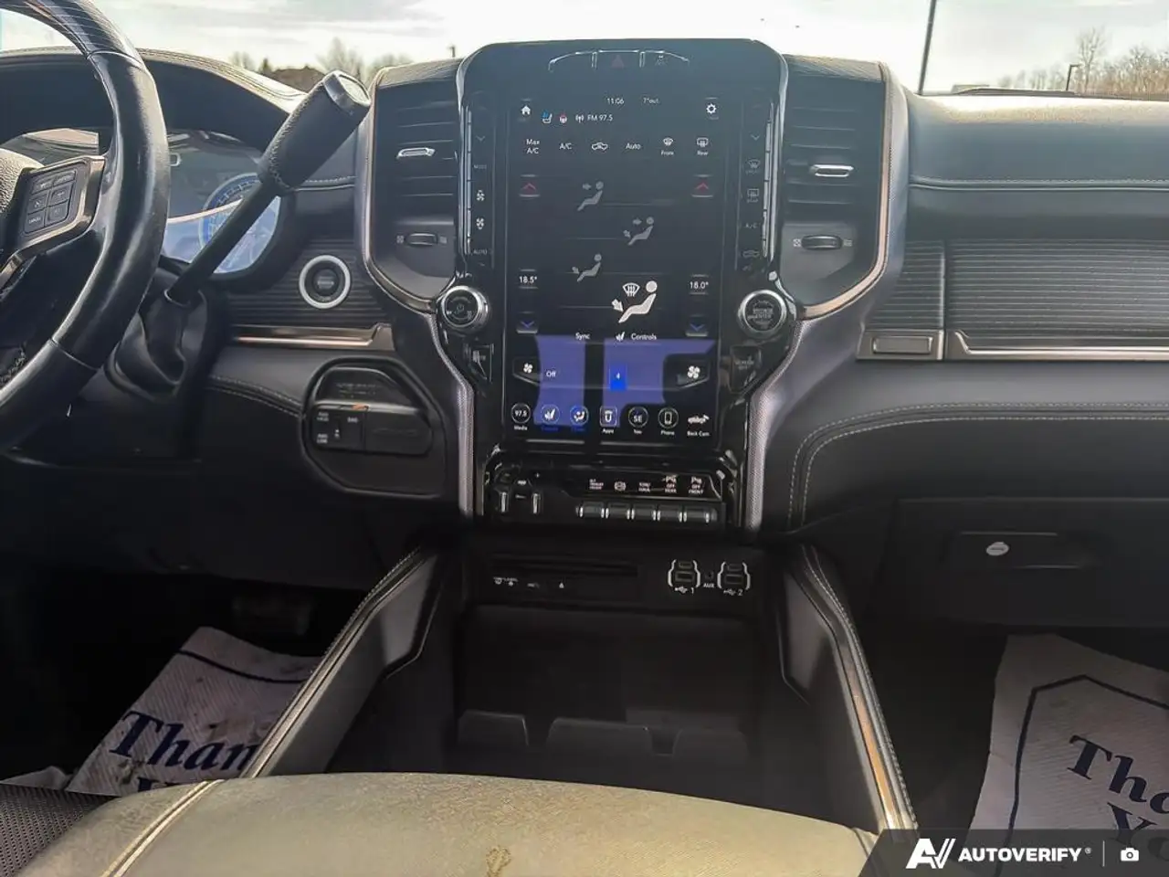 RAM 2500 снимка RAM 2500