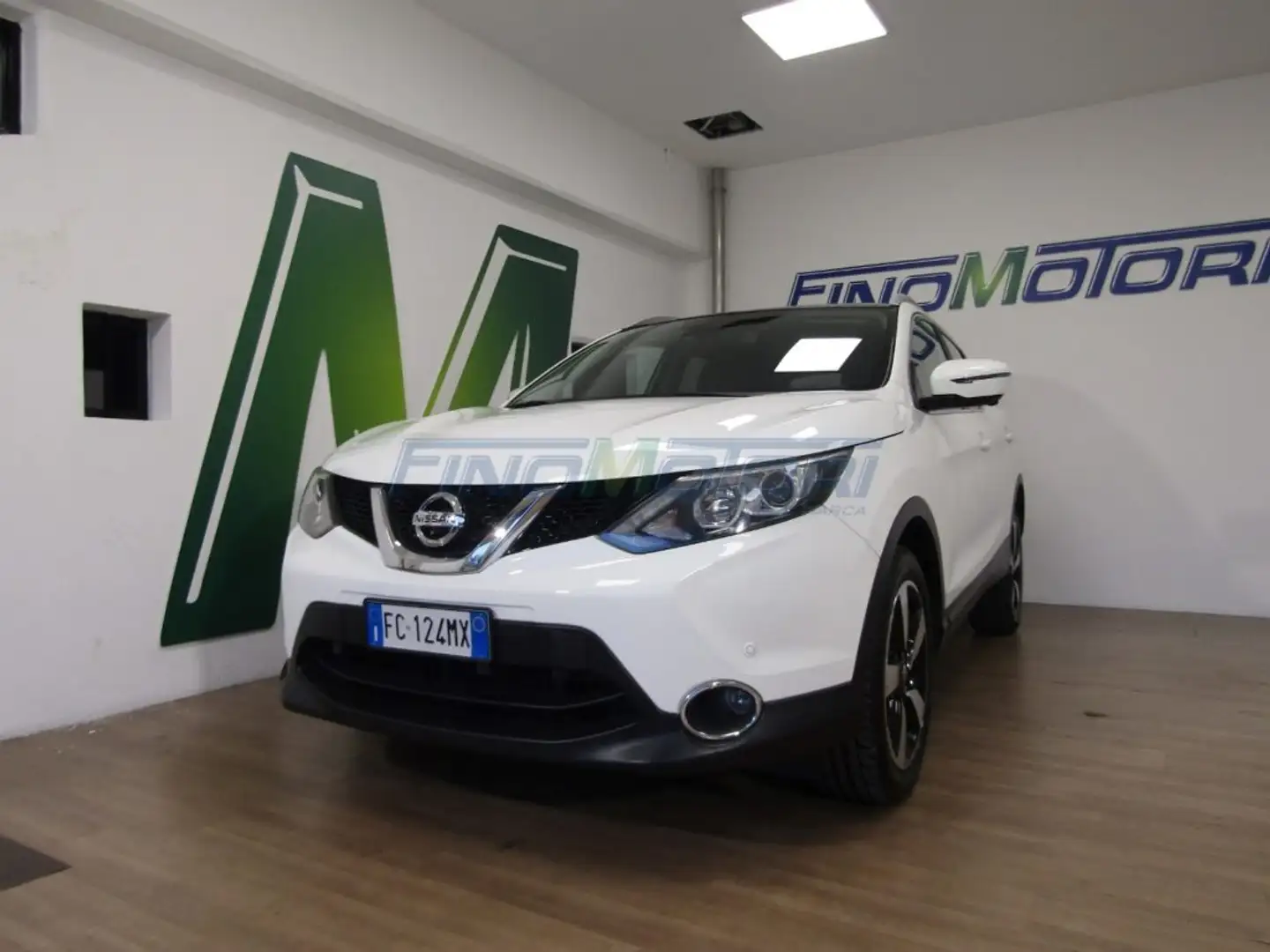 Nissan Qashqai 1.2 DIG-T 116 CV AUTOMATICA Wit - 1