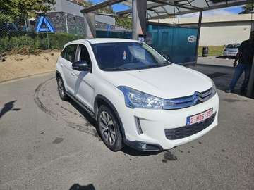 1.6 HDi 2WD Attraction