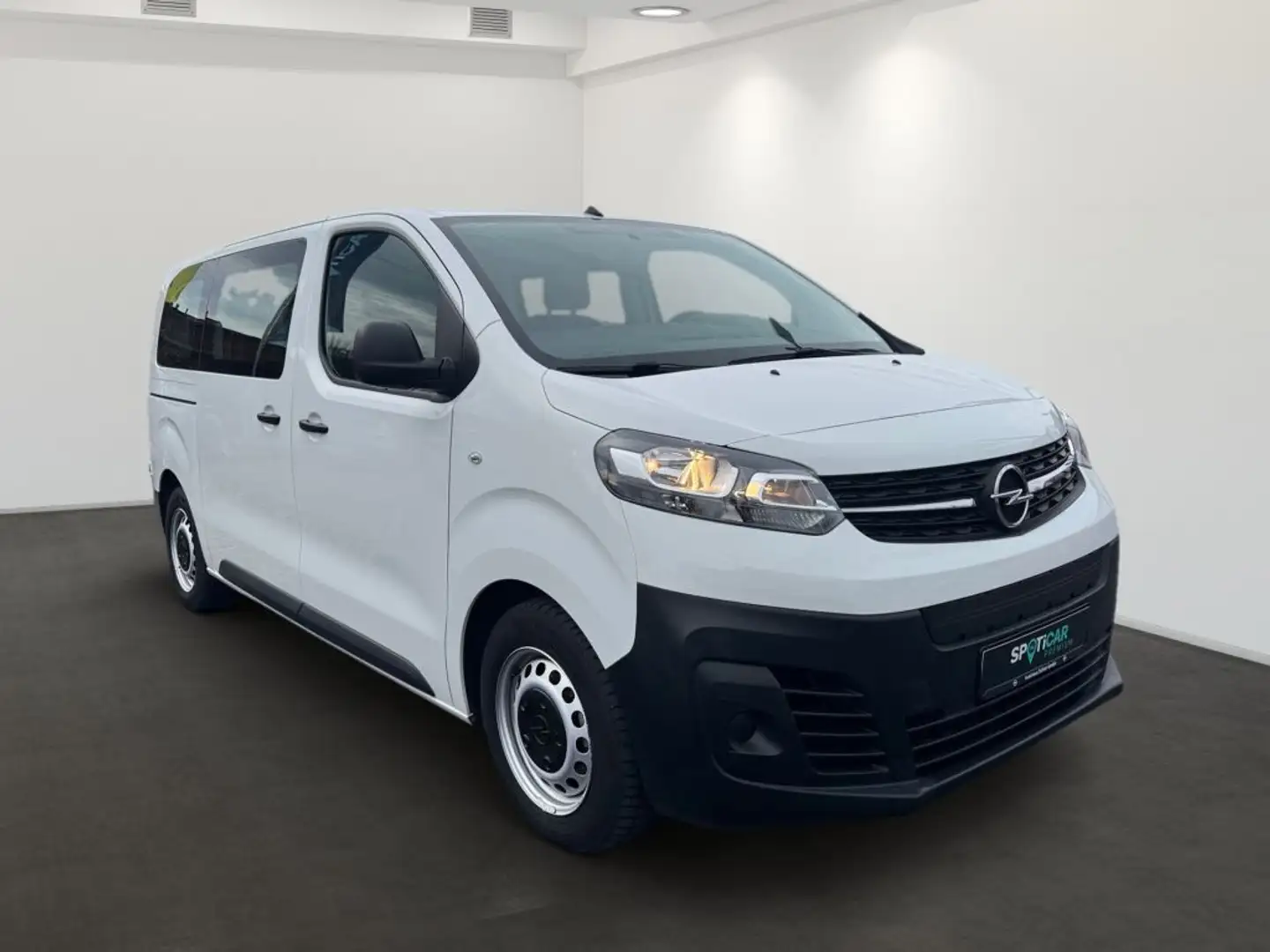 Opel Vivaro-e 136PS (50-kWh) - 2