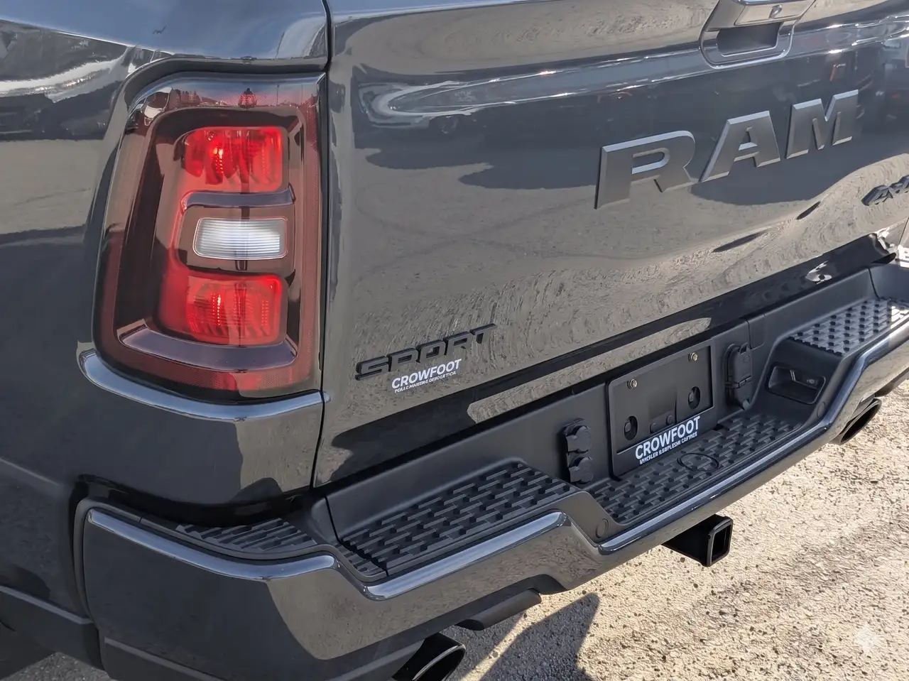 RAM 1500 снимка RAM 1500