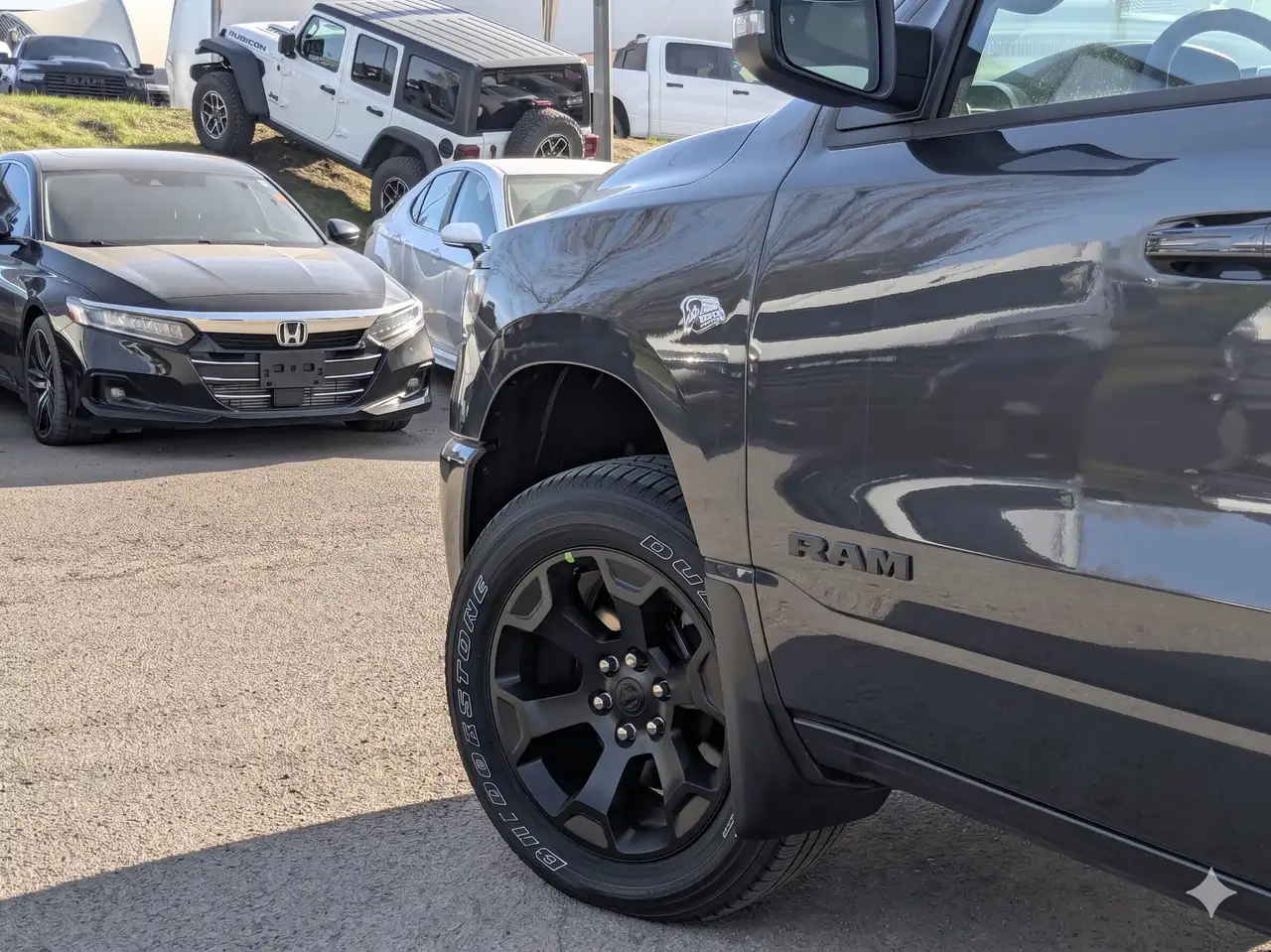 RAM 1500 снимка RAM 1500
