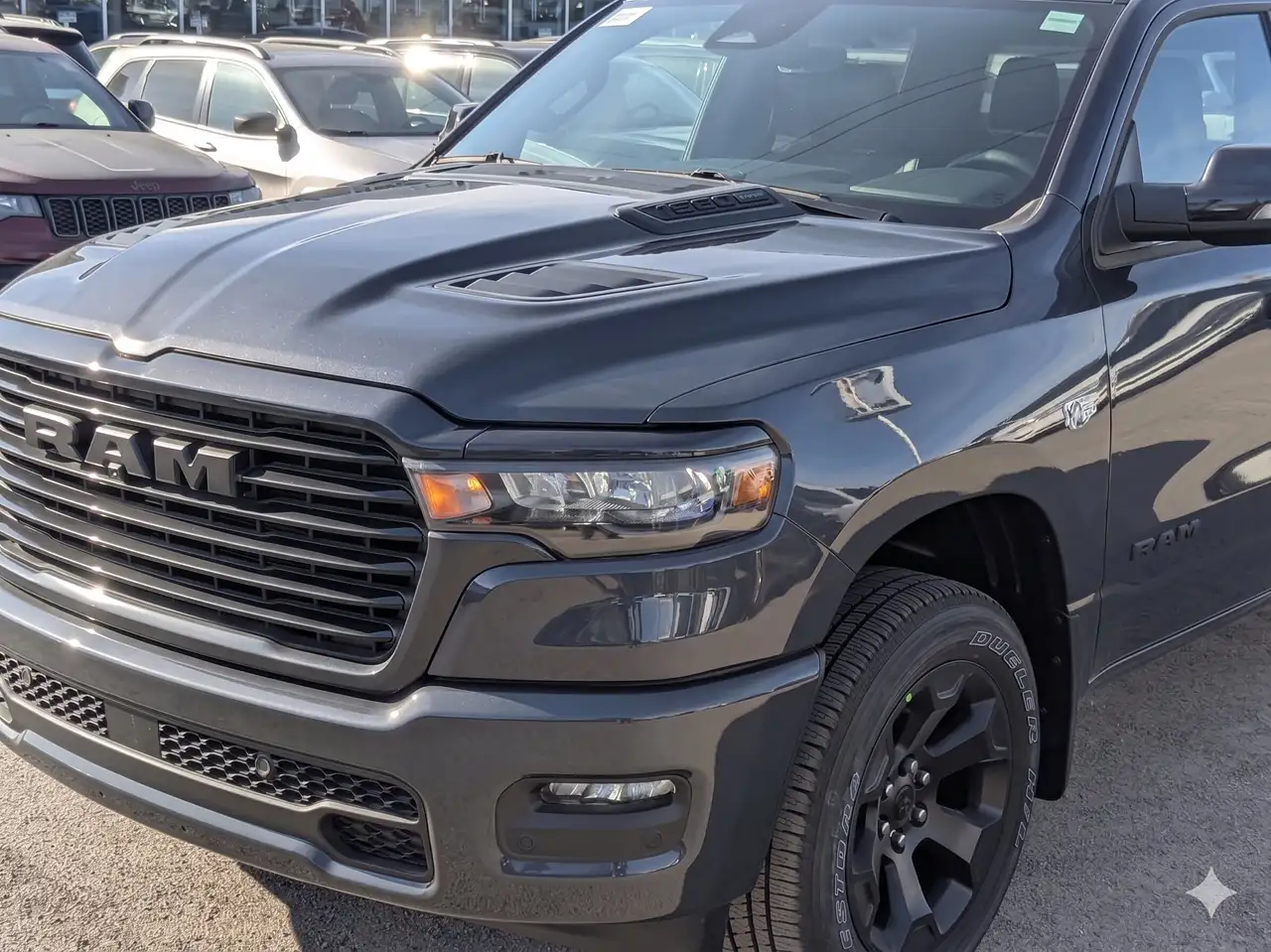 RAM 1500 снимка RAM 1500