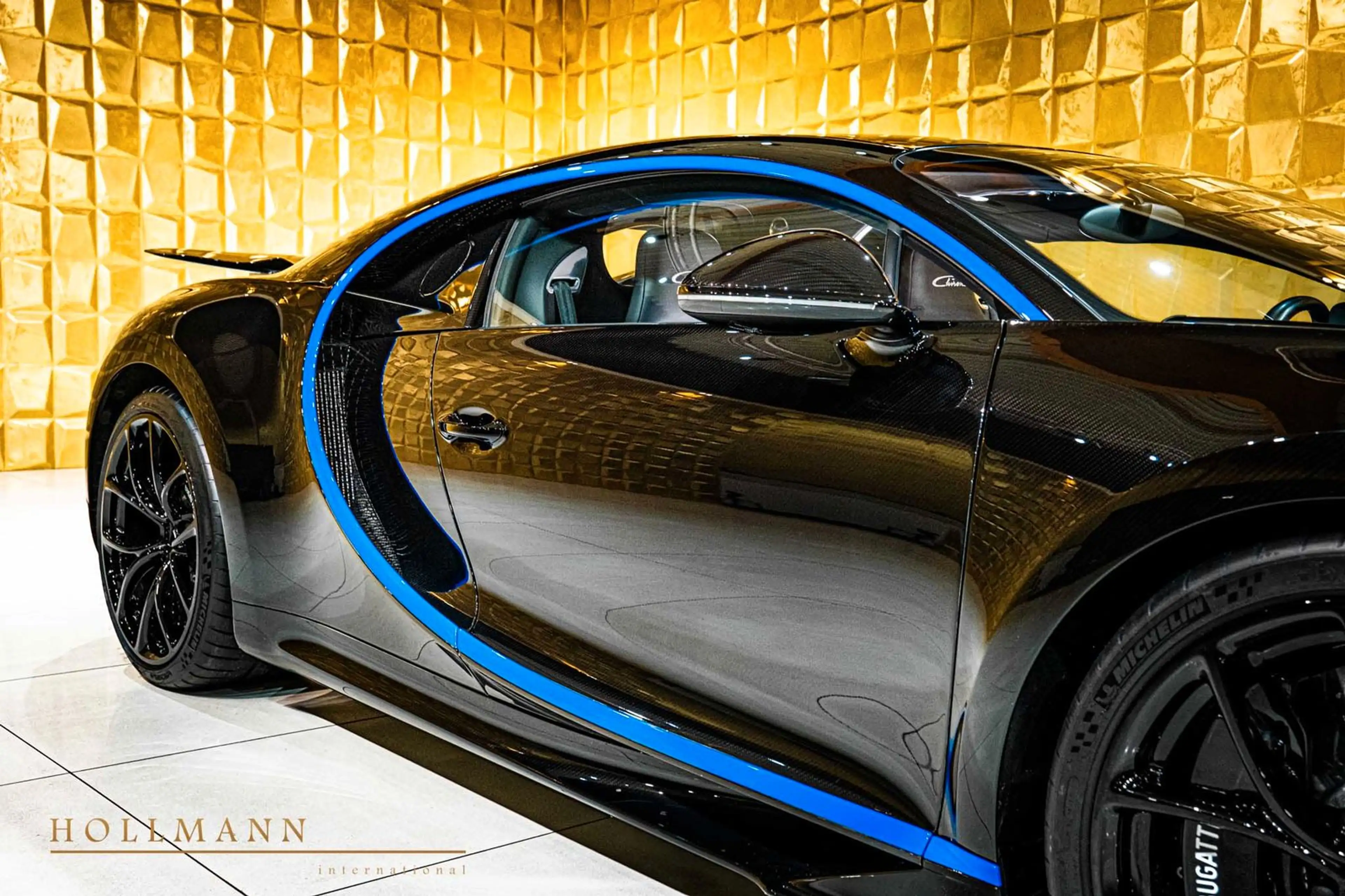 Bugatti Chiron + W16 + 1500 PS + FULL CARBON FIBRE + — photo 11
