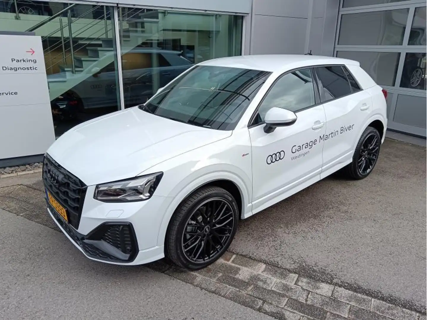 Audi Q2 S-line 35 TDI s-tronic Blanc - 1