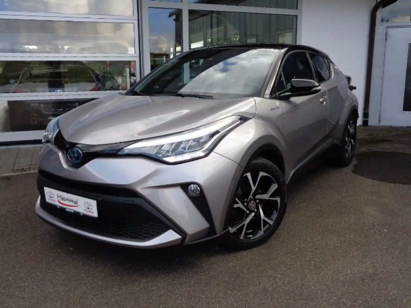 Toyota C-HR Hybrid Team D Grau - 1
