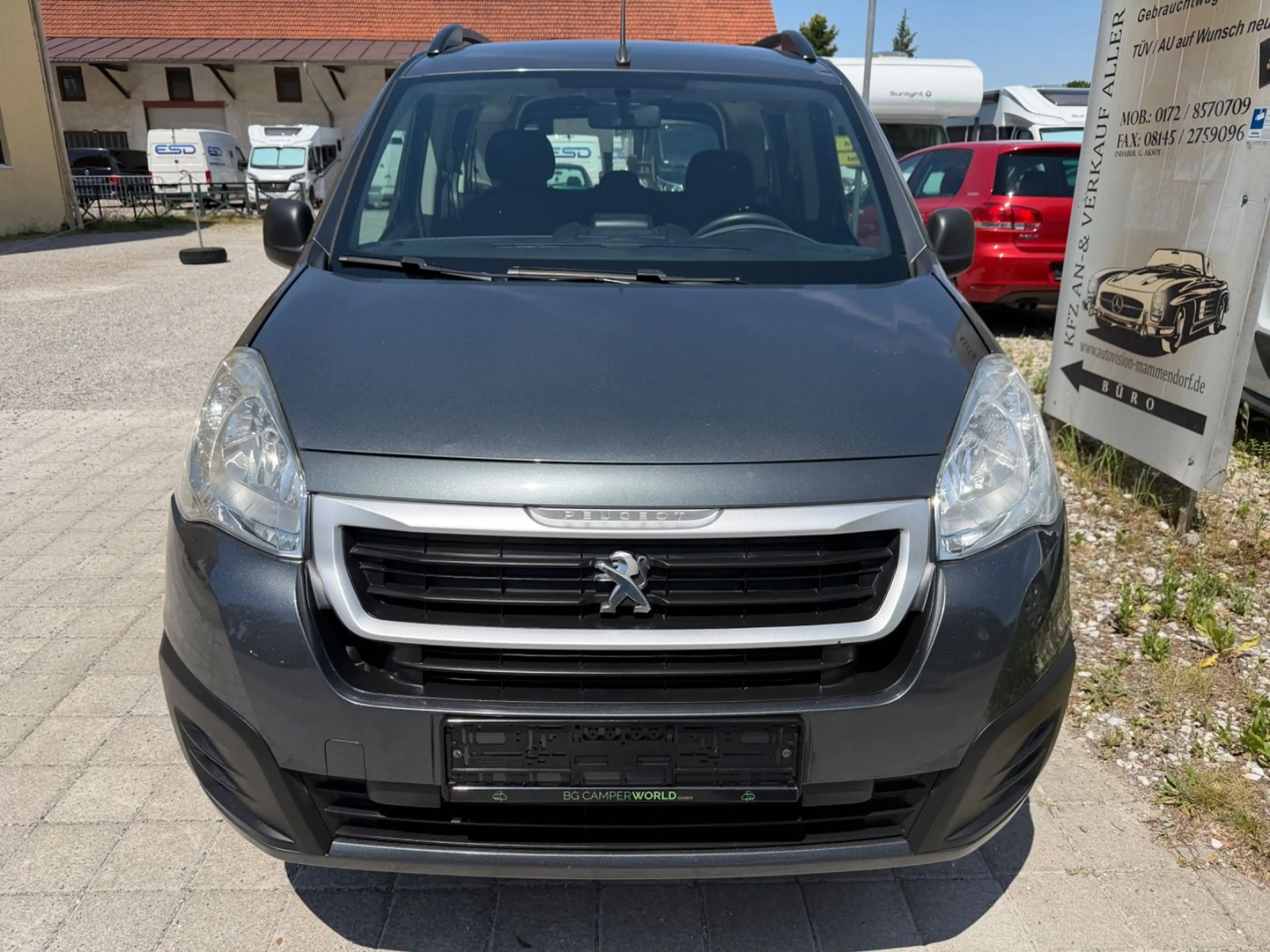 Peugeot Partner Allure 1.2 e-THP Pure Tech — photo 7