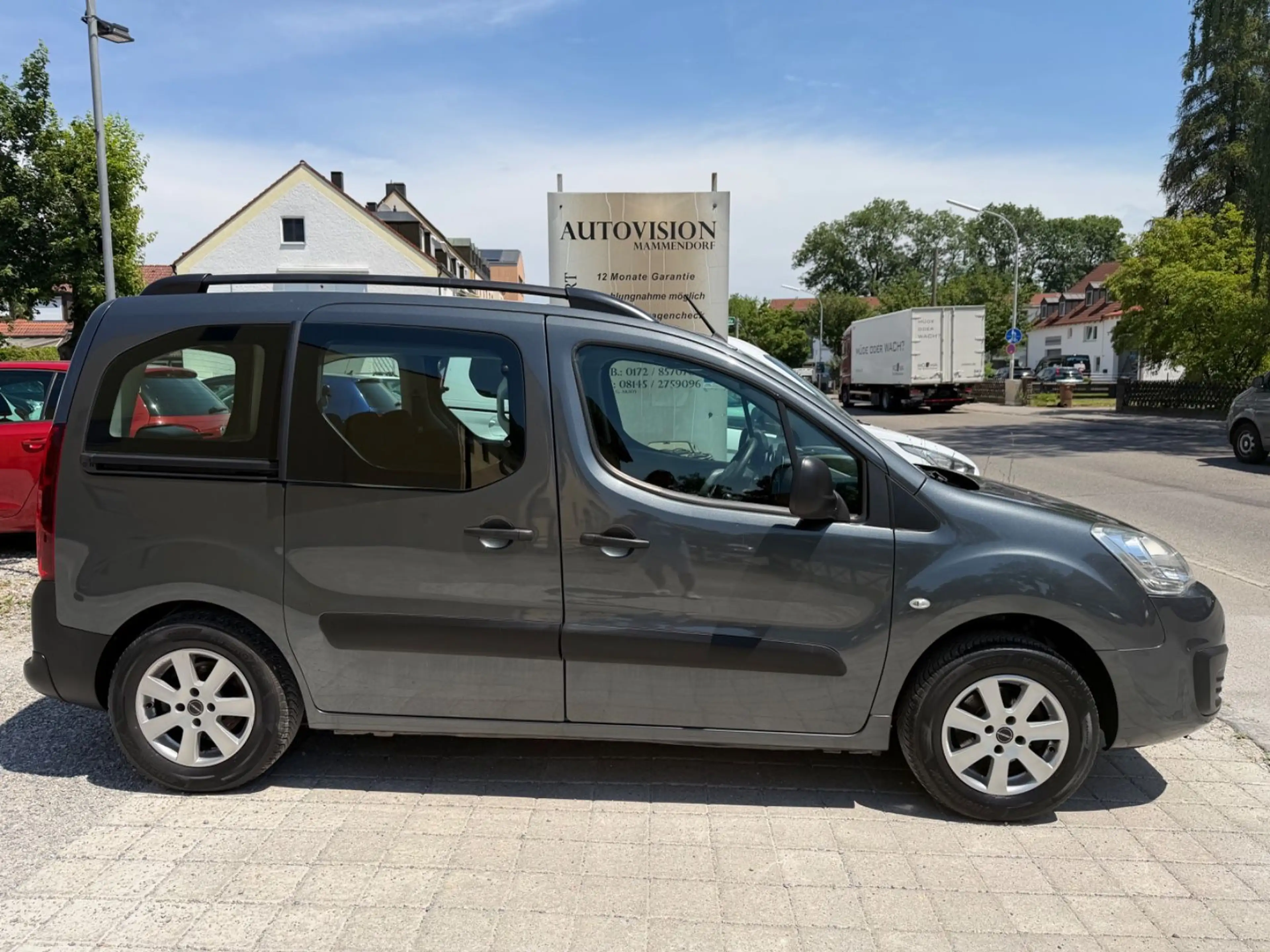 Peugeot Partner Allure 1.2 e-THP Pure Tech — photo 6
